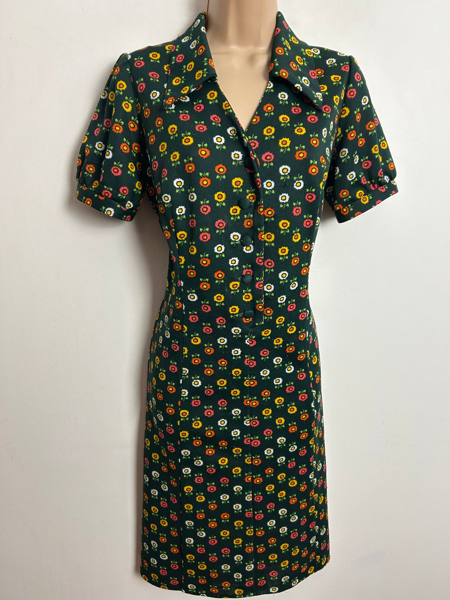 Vintage 1970s UK Size 12-14 Dark Green Orange Yellow & White Floral Print Short Sleeve Mod Dress
