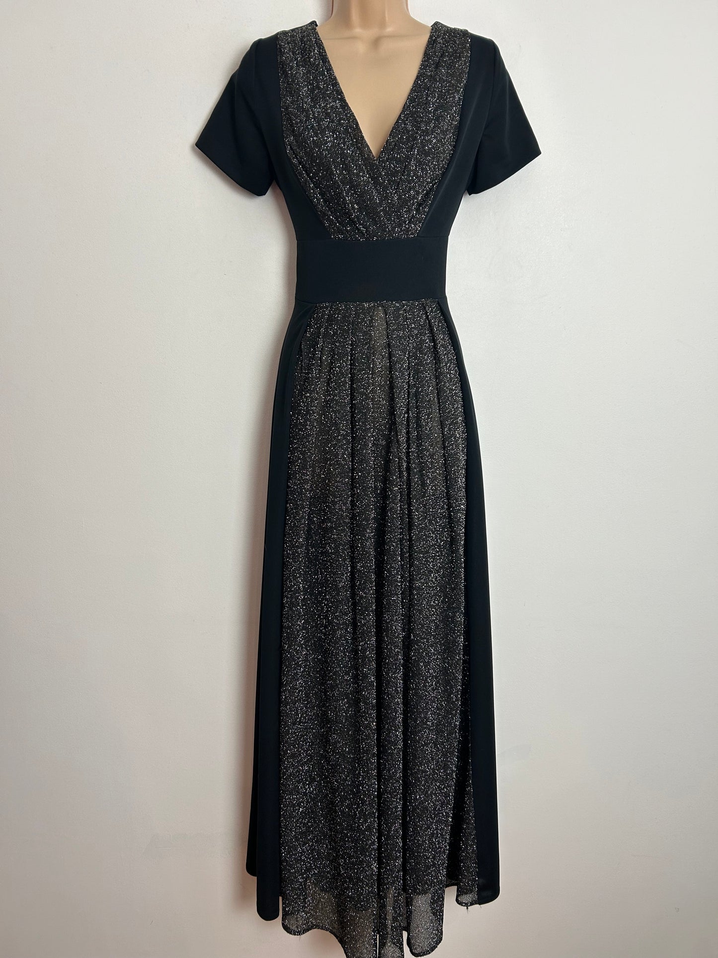 Vintage 1970s BERKERTEX UK Size 10 Black & Silver Lurex Panel Short Sleeve Pleated Occasion Evening Maxi Dress