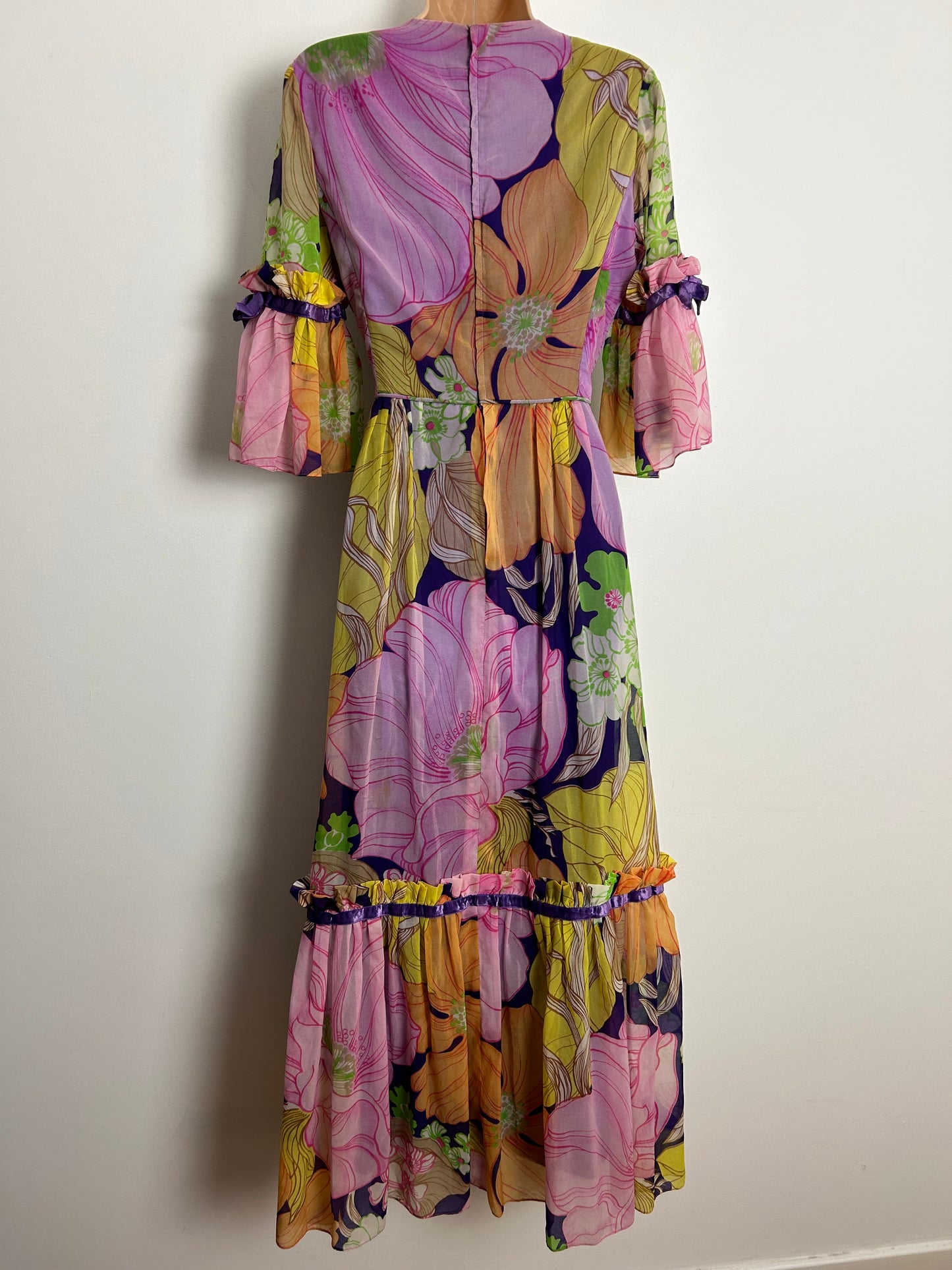 Vintage 1970s UK Size 8-10 Pink Purple Yellow & Green Floral Print Mid Length Flared Cuff Boho Maxi Dress