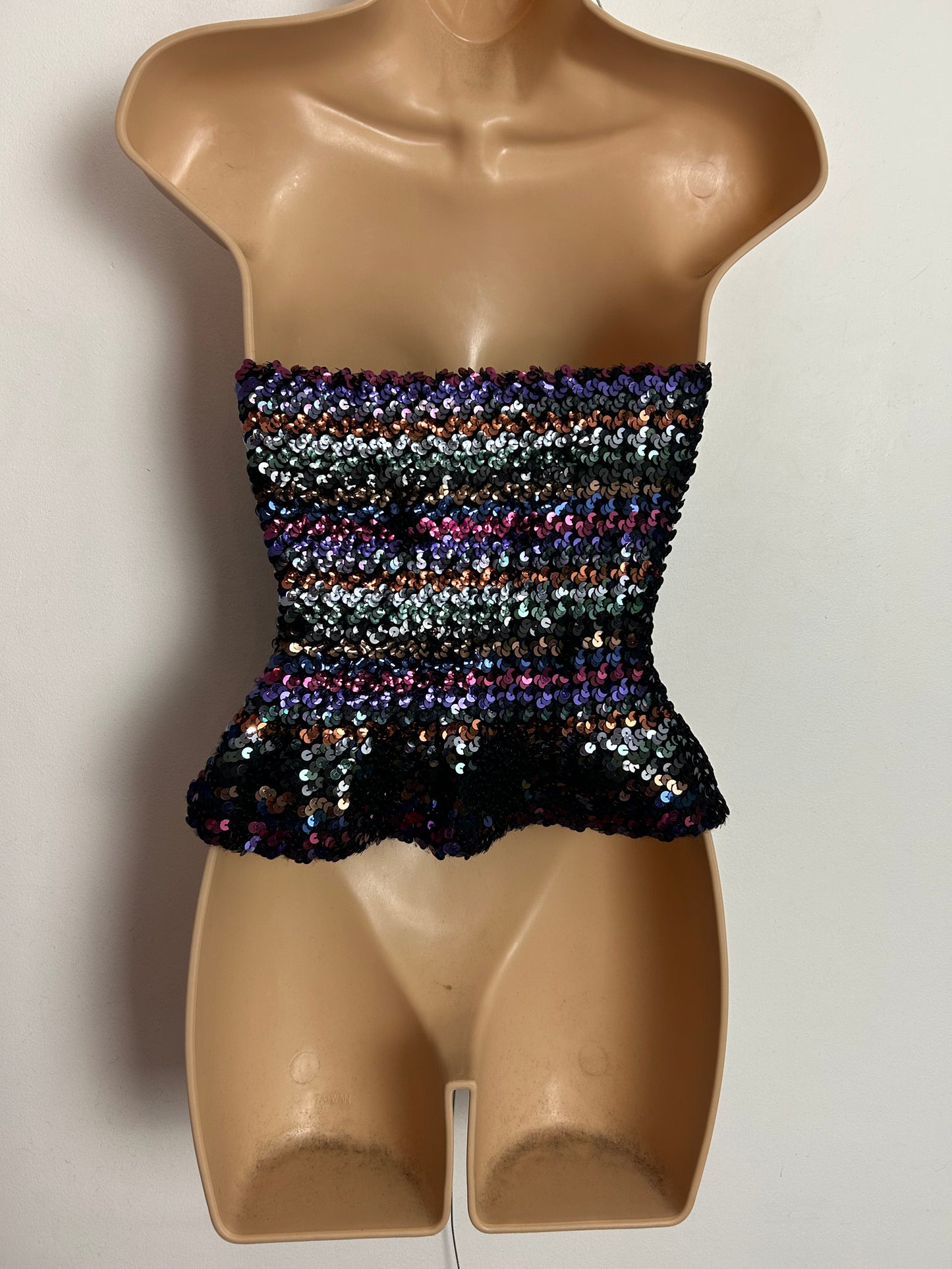 Vintage 1980s Up To size 10/12 Strapless Sequin Stretchy Peplum Style Bandeau Disco Party Top