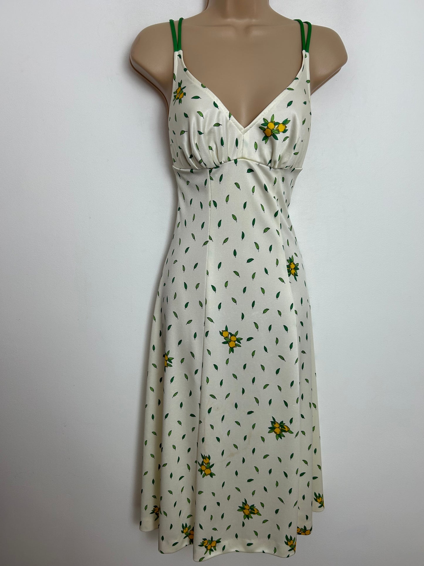 Vintage 1970s Size 6-8 White Green & Yellow Lemon & Leaf Print Double Cross Over Straps Summer Dress