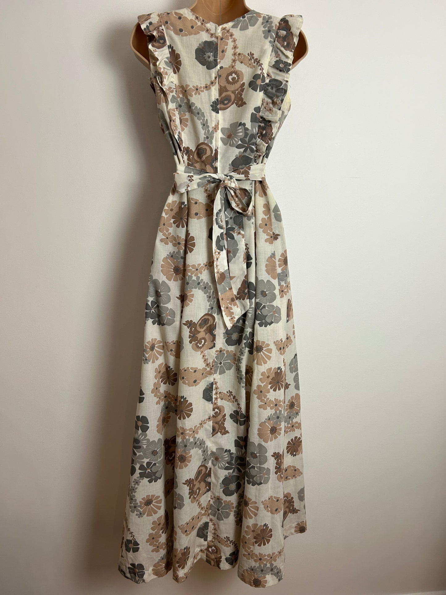 Vintage 1970s Size 8 Off White Brown & Grey Tones Floral Print Cotton Mix Prairie Maxi Dress