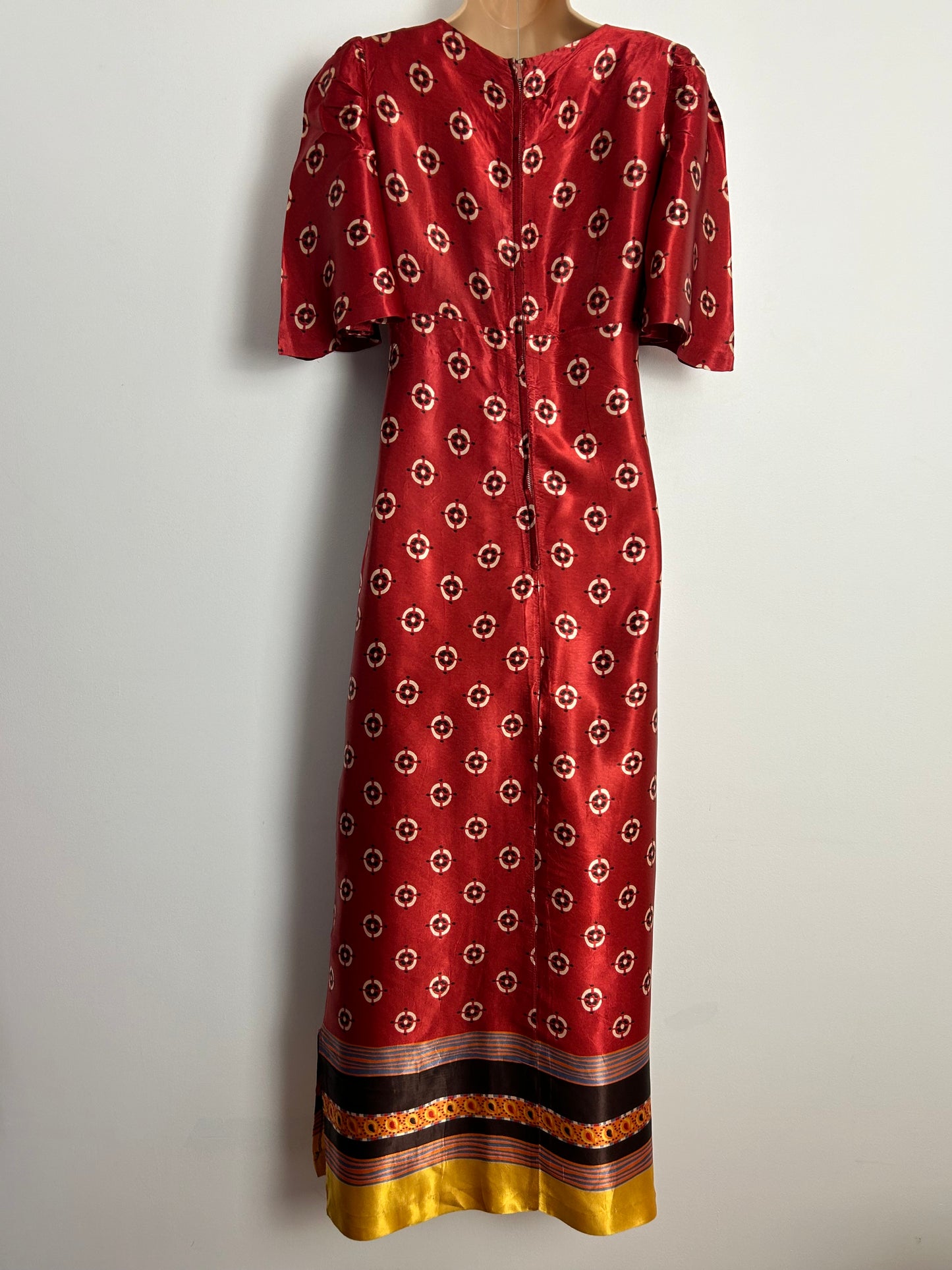 Vintage 1970s UK Size 8 Gorgeous Brick Red Abstract Circular Print Short Sleeve Flared Sleeve Maxi Dress