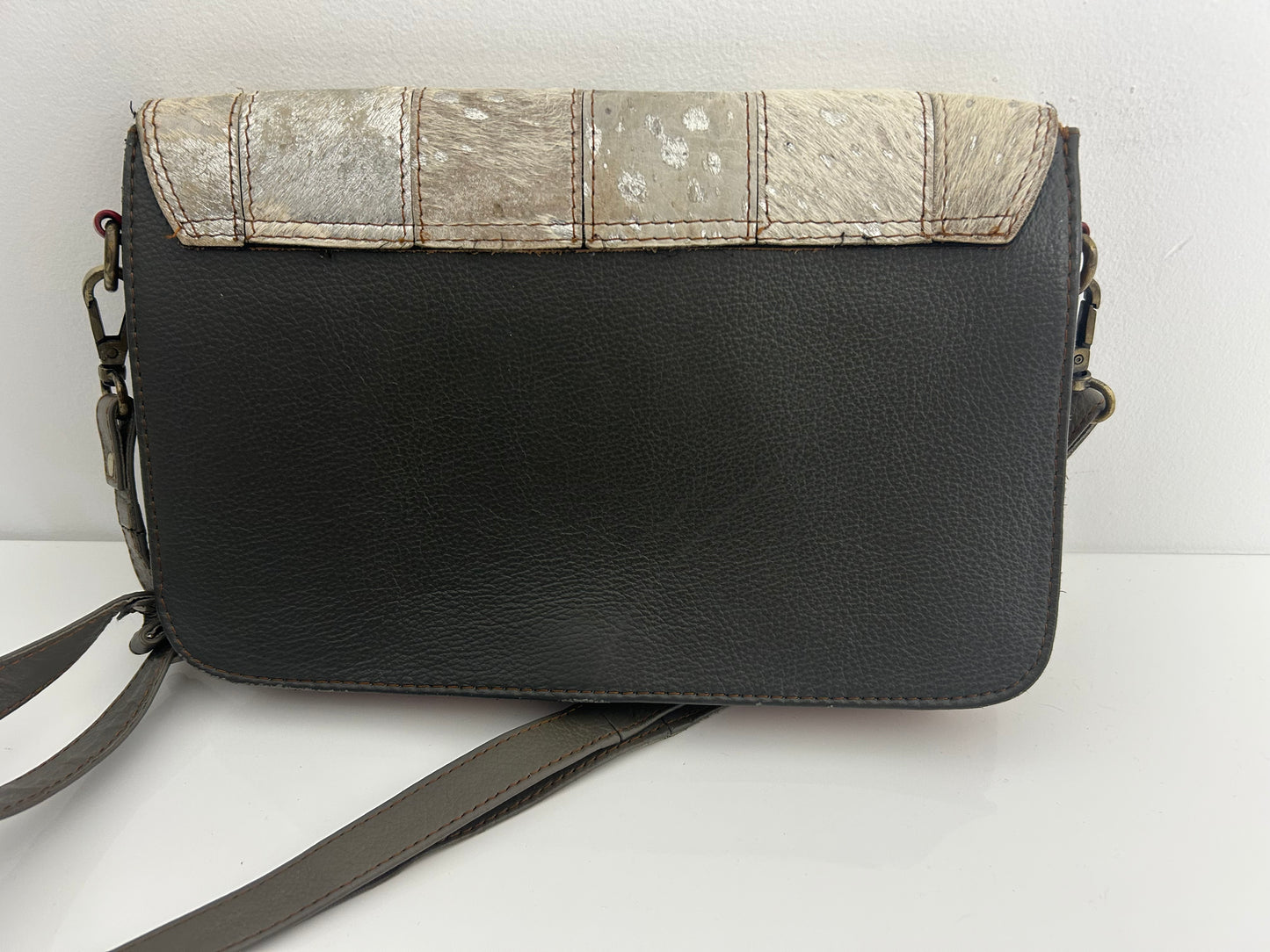Vintage Early 1980s Grey & Tan Hide On Leather Shoulder Bag