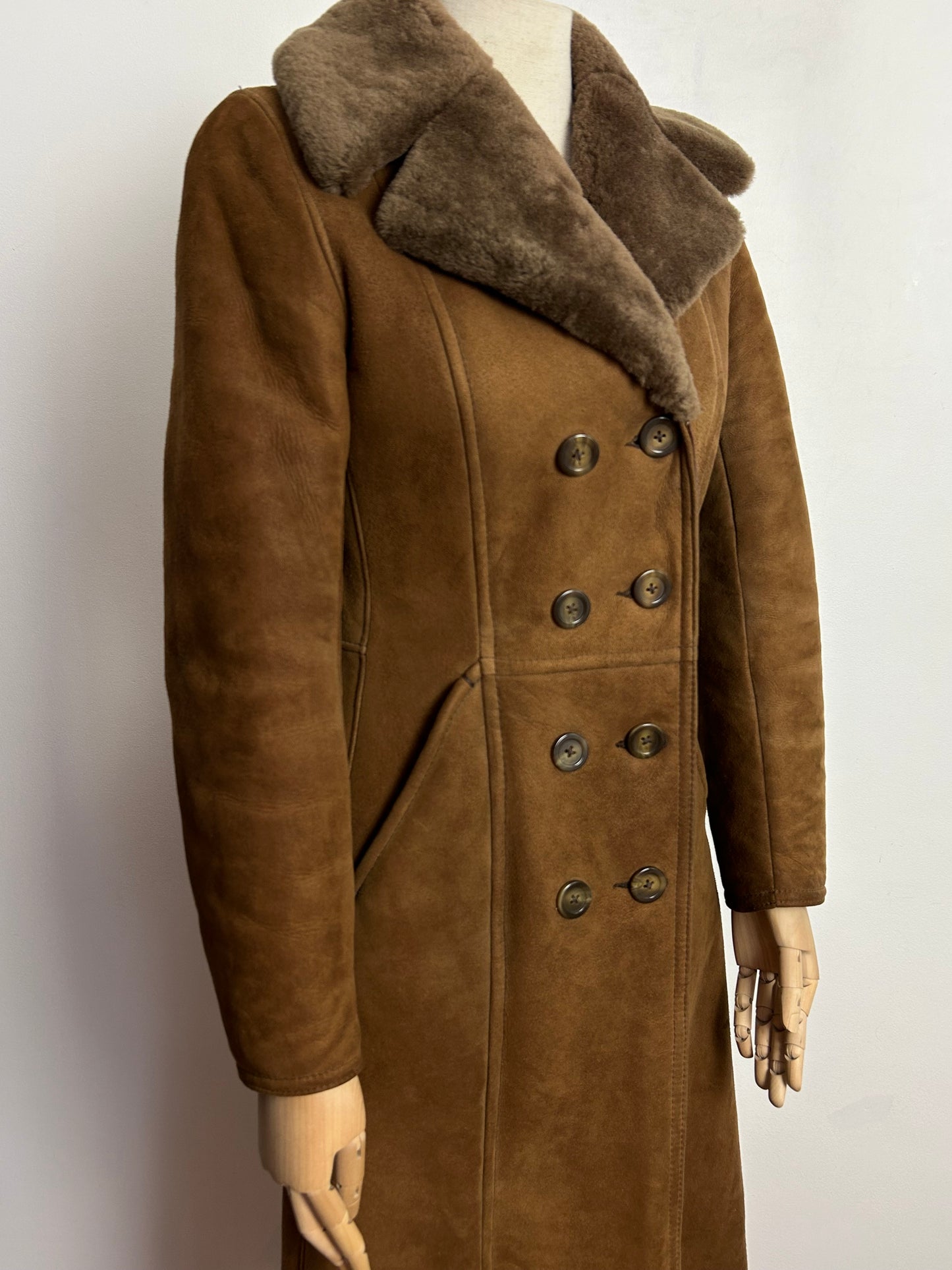 Vintage 1970s AN ARISTOCRAT BY MOORLANDS UK Size 8 Fine Sheepskin Penny Lane Style Coat