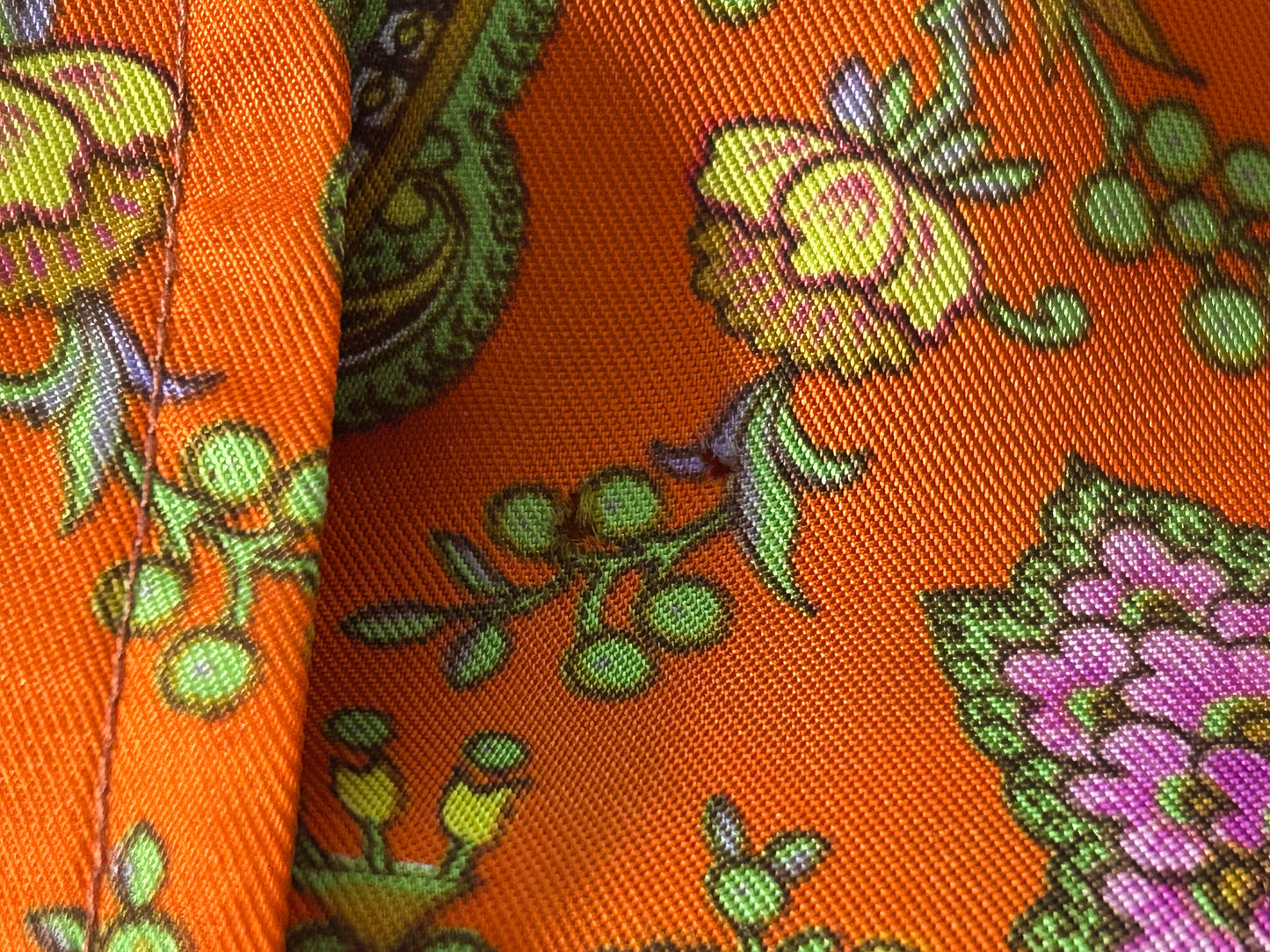Vintage 1970s Size 10 Orange Green & Pink Nouveau Floral Print Sleeveless Tie Waisted Blouse