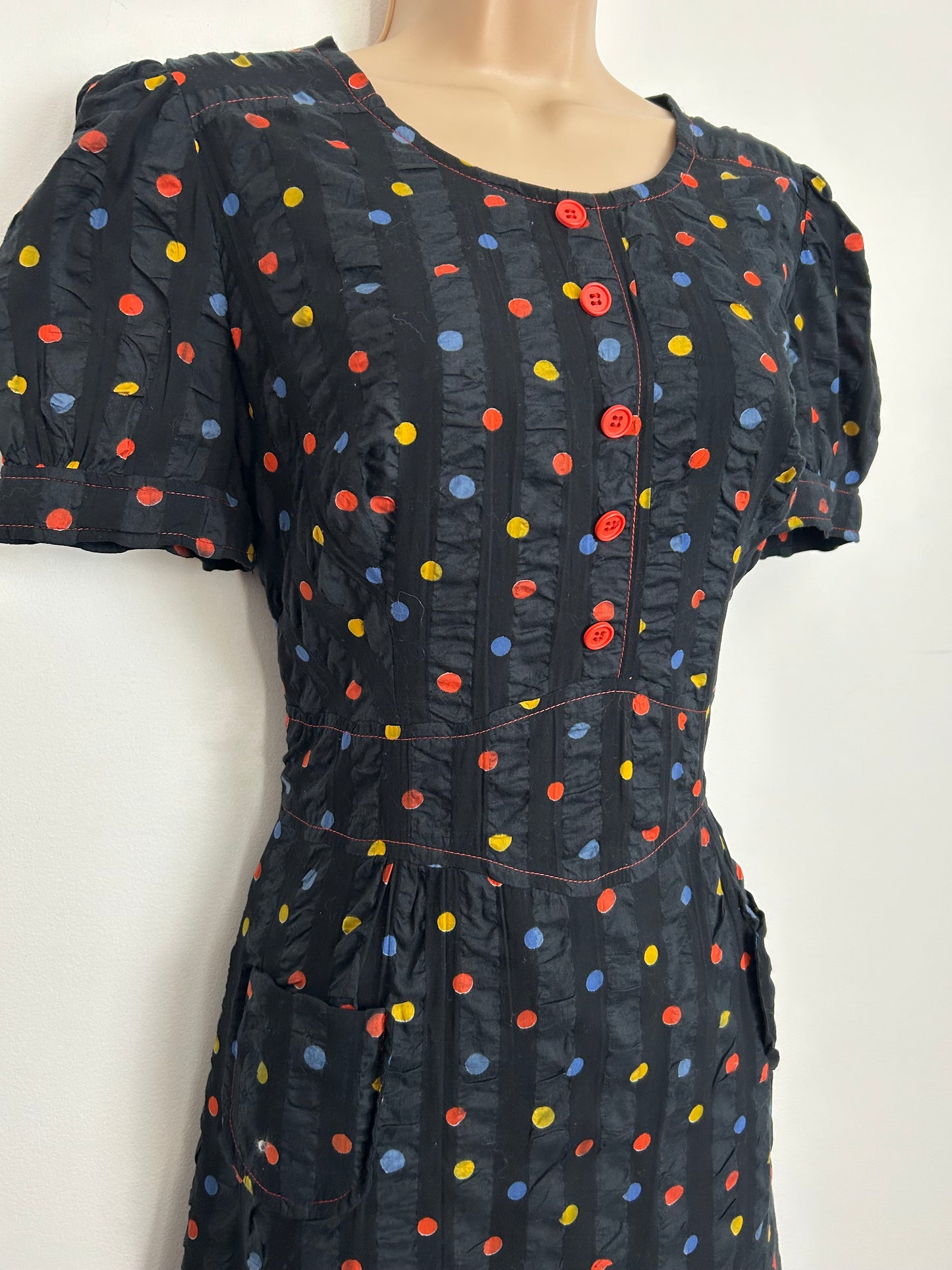 Vintage 1960s Size 10 Black Orange Yellow & Blue Polka Dot Seersucker Cotton Mini Mod Dress