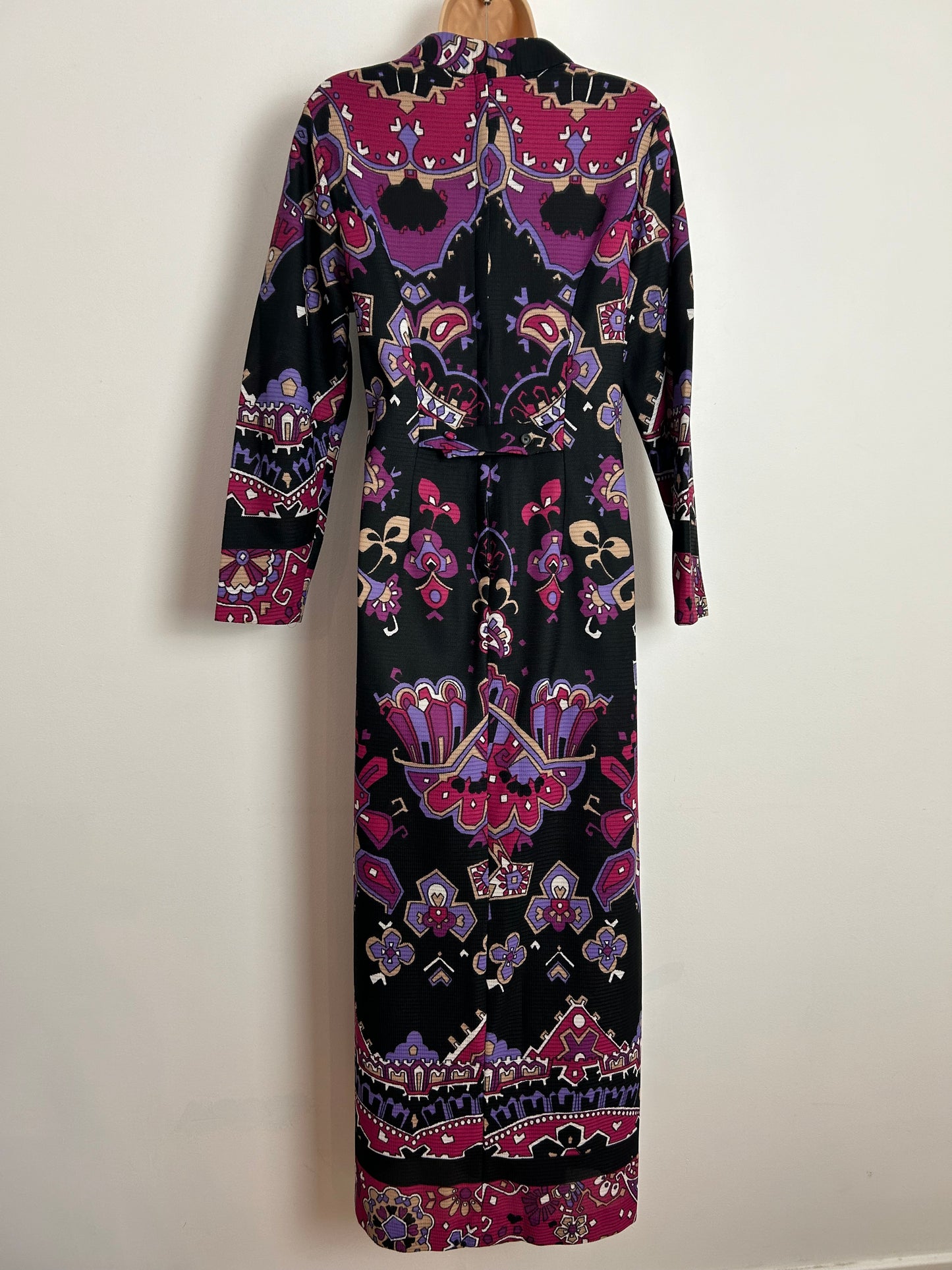 Vintage 1970s NORMAN LINTON UK Size 16 Black Purple & Pink Abstract Print Long Sleeve Maxi Dress