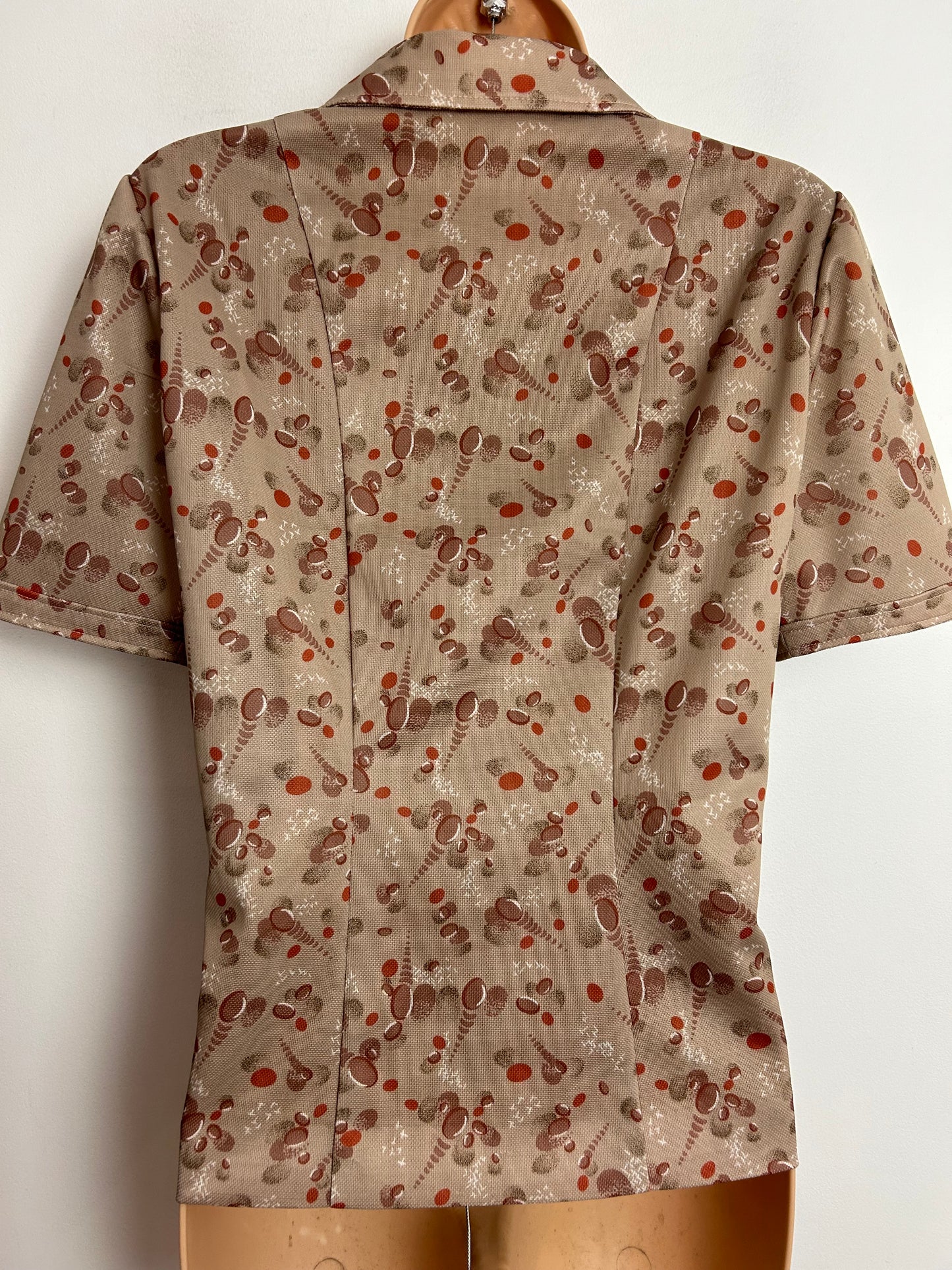 Vintage 1970s UK Size 12 Beige Brown & Red Abstract Print Long Sleeve Polyester Shirt