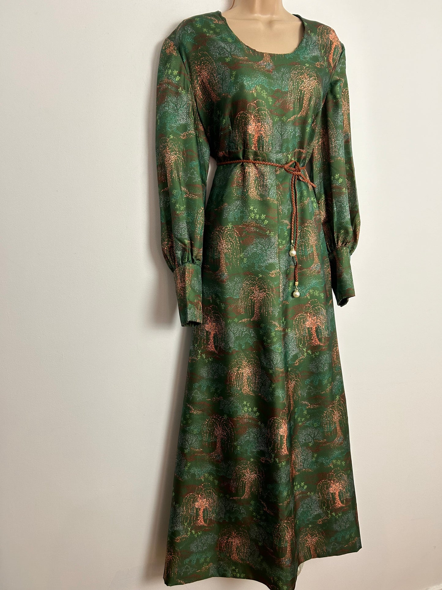 Vintage 1970s UK Size 16 Green & Coral Weeping Willow Tree Print Long Sleeve Boho Maxi Dress