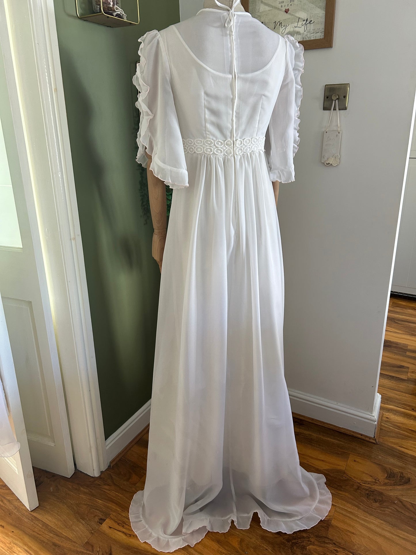 Vintage 1970s Size 6 White Ruffle Trim Mid Sleeve Boho Wedding Dress With Small Train