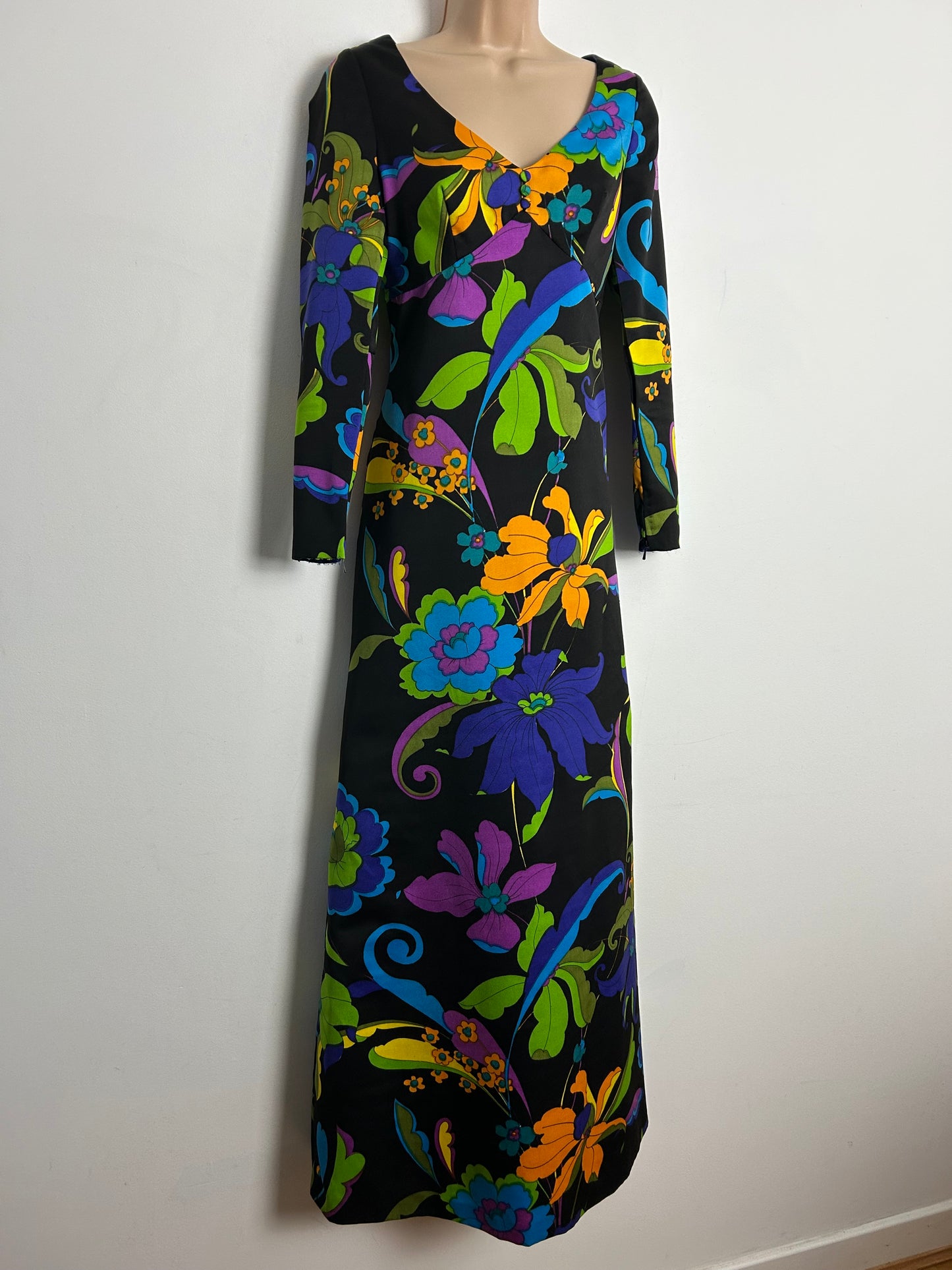 Vintage 1970s UK Size 8-10 Black Vibrant Multicolour Floral Print Long Sleeve Maxi Dress