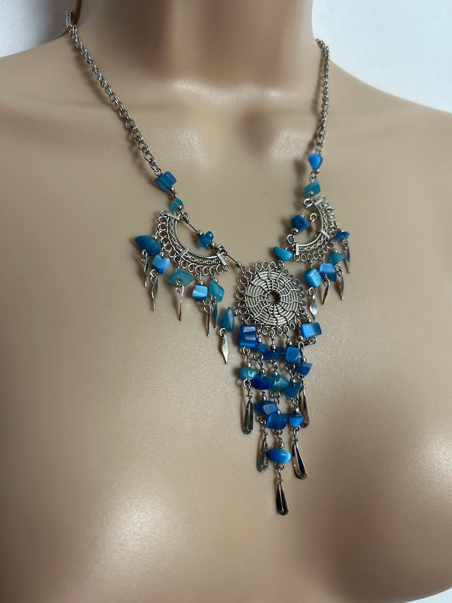 Vintage Silver Tone & Blue Glass Bead Dream Catcher Design Necklace