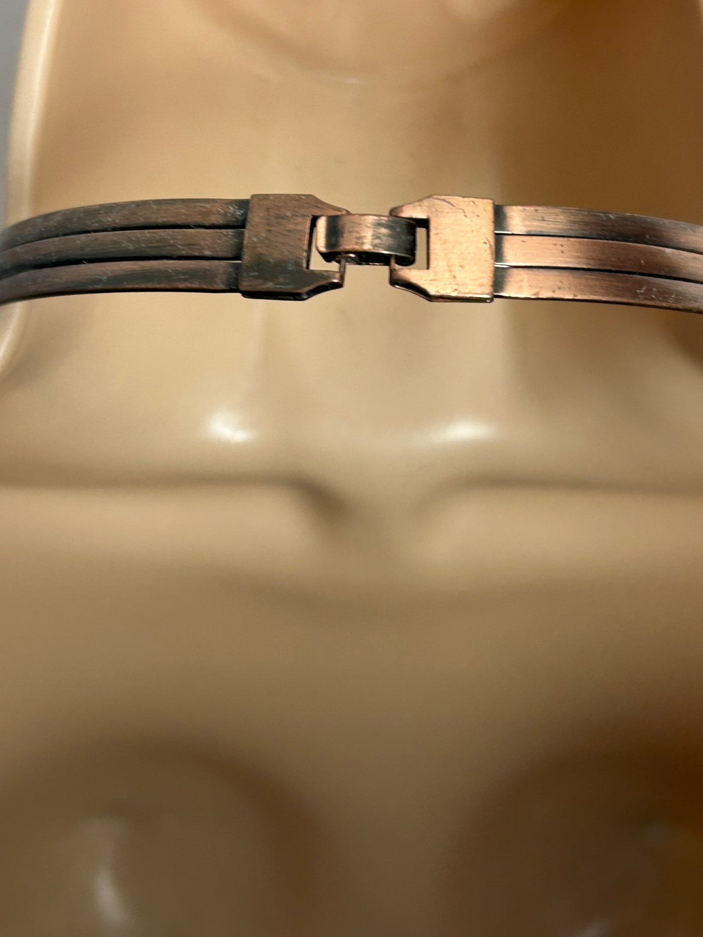 Vintage 90s Bronze Colour Base Metal Enamel & Diamante Set Choker Necklace