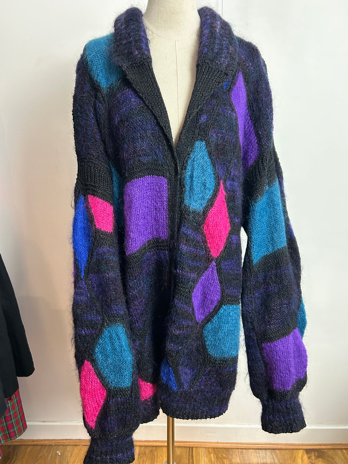 Vintage 1980s DORE One Size Up To Size 18 Black Pink Purple & Blue Raglan Mohair Mix Cardigan