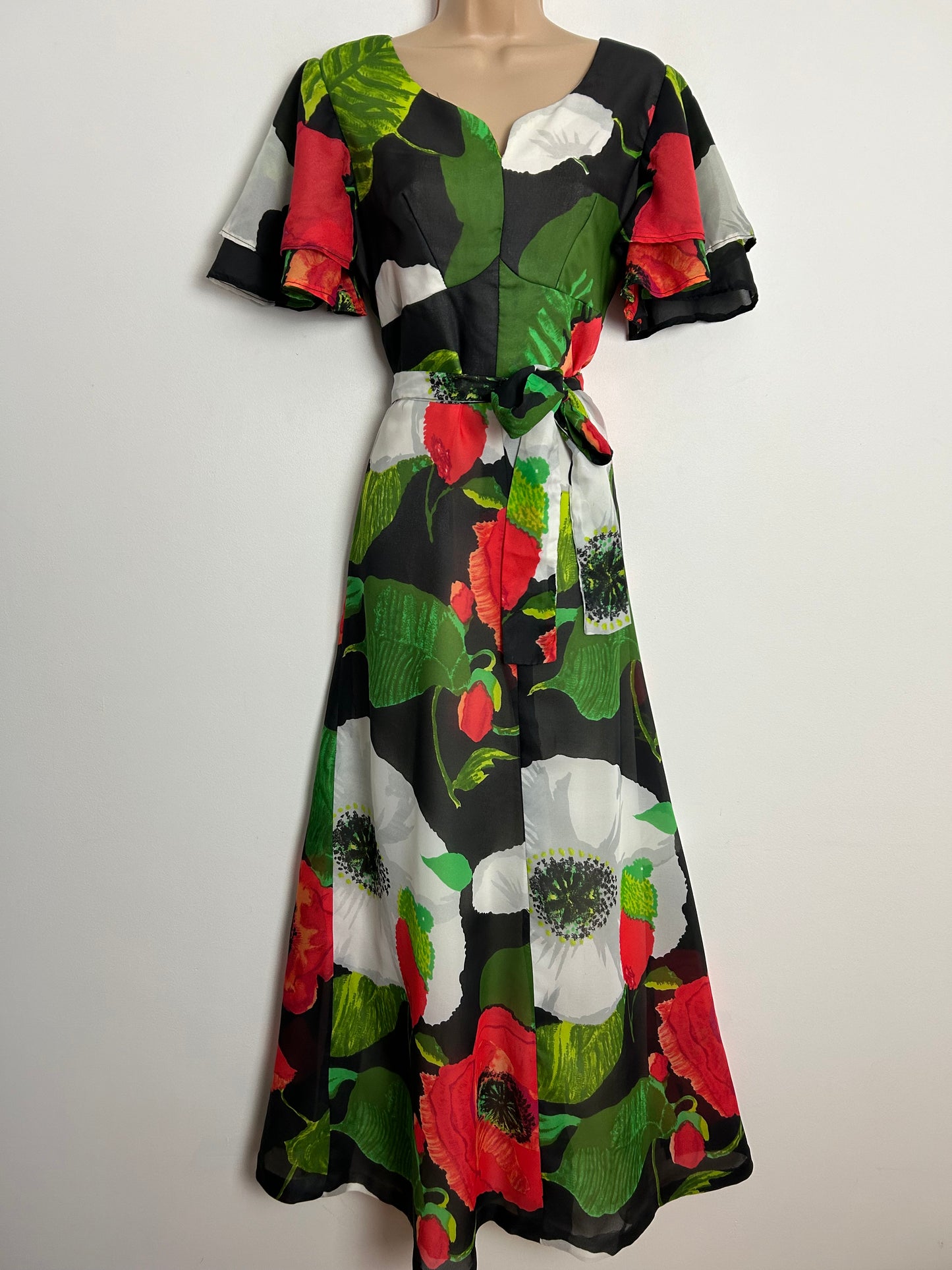 Vintage 1970s UK Size 12 Black Red White & Green Bold Floral Print Short Sleeve Belted Chiffon Maxi Dress