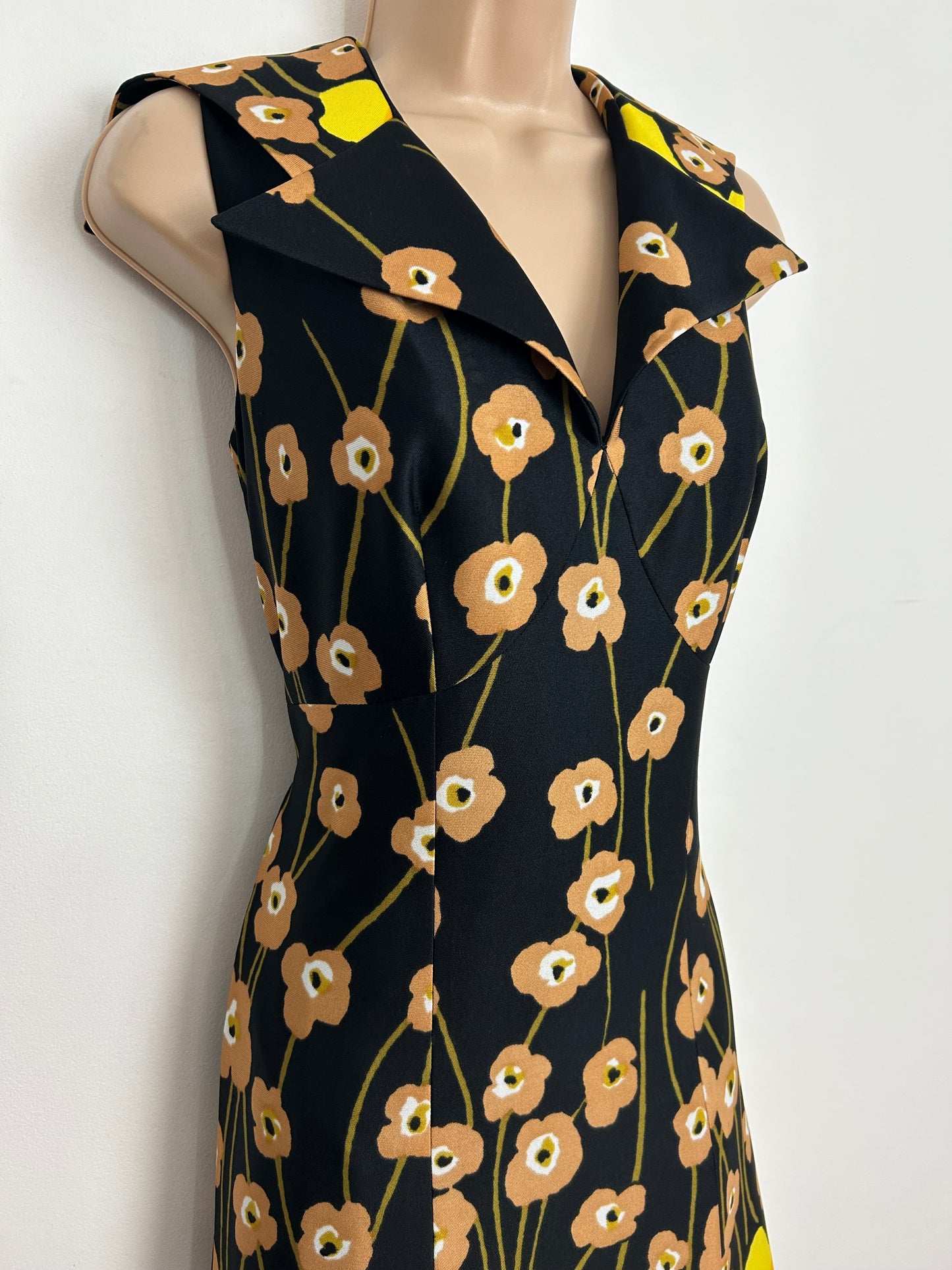 Vintage 1970s MODELE DE PARIS Size 8-10 Black Beige Yellow & Orange Floral Print Wide Collared Sleeveless Maxi Dress