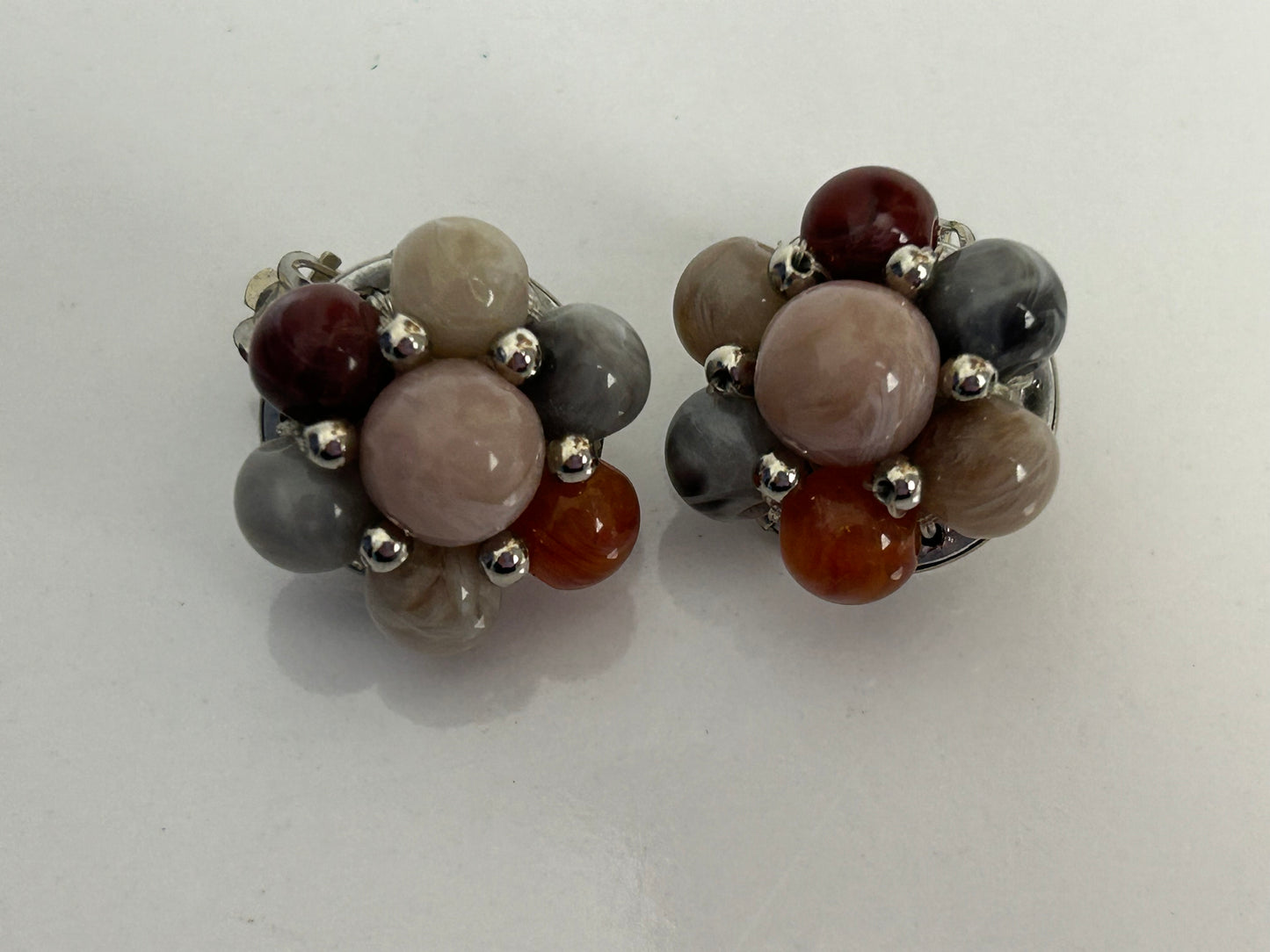 Vintage 1960s Silver Tone Scottish Celtic Bead Flower Clip On Earrings