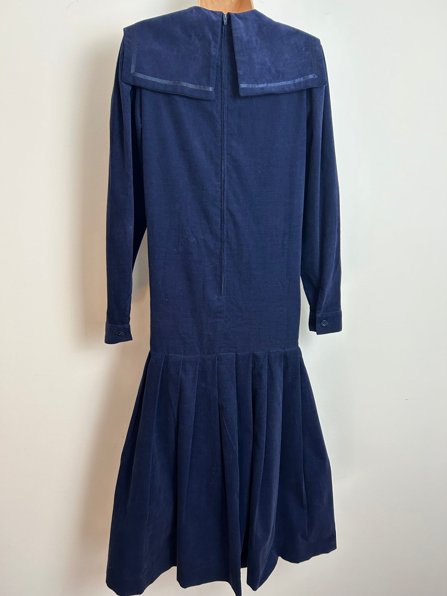 Vintage 1980s LAURA ASHLEY Size 12 Navy Blue Fine Cotton Needlecord Sailor Collar Ribbon Tie Pleated Midi Dress