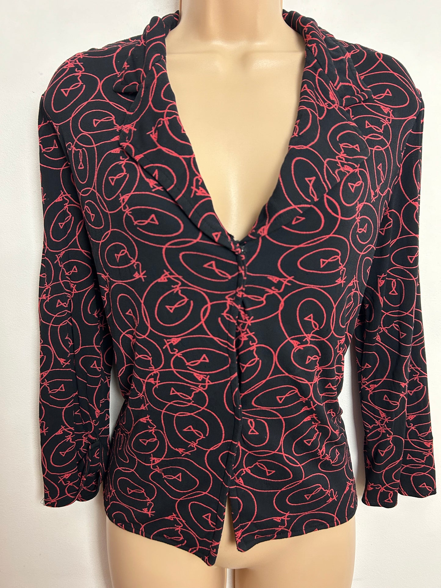 Vintage Late 1970s JAEGER UK Size M (12-14) Black & Red Scribble Print Rayon Long Sleeve Shirt