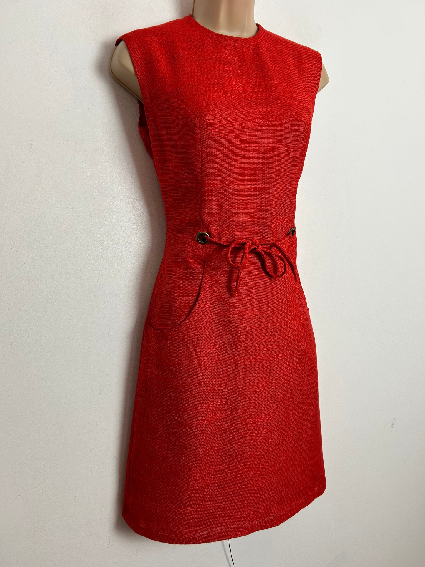 Vintage 1960s UK Size 8 Red Woven Viscose Sleeveless Tie Waisted Mod Shift Dress