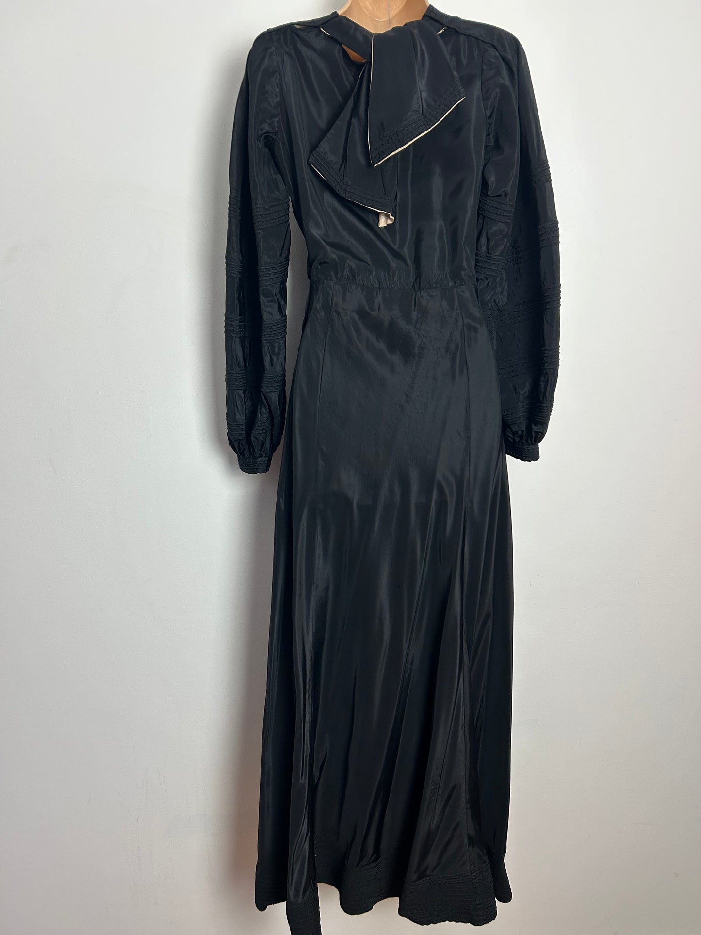 Vintage Collectable Antique 1930s Size 8 Homemade Black Satin Acetate Ruffle Collar Maxi Dress