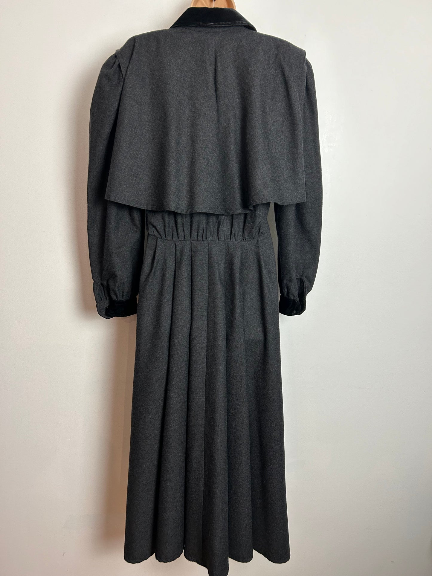 Vintage 1980s UK Size 10 Dark Grey & Black Velvet Trim Cape Style 100% Wool Long Sleeve Midi Dress