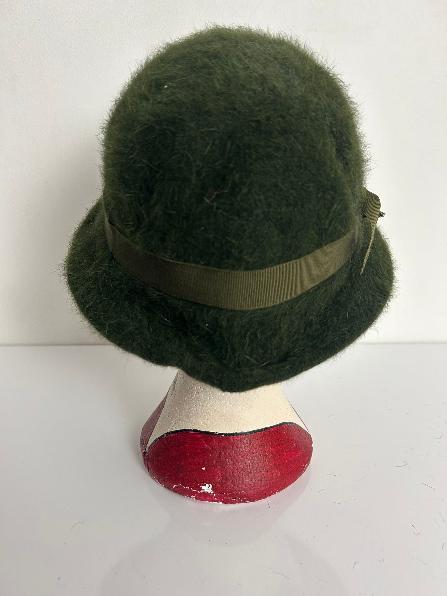 Vintage PIERRE LAULHERE PARIS Dark Green Angora & Wool Mix Hat