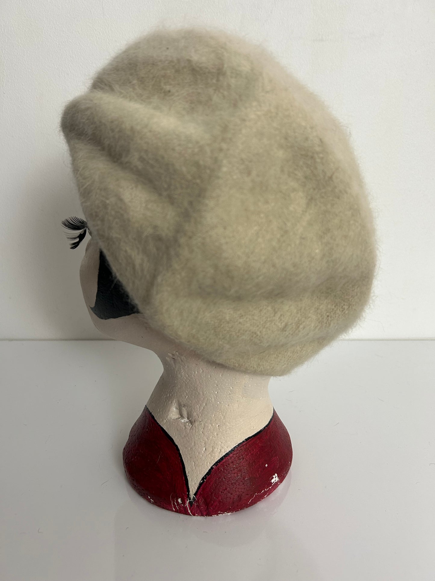 Vintage 1960s Beige Angora Mix Beret Turban Style Hat