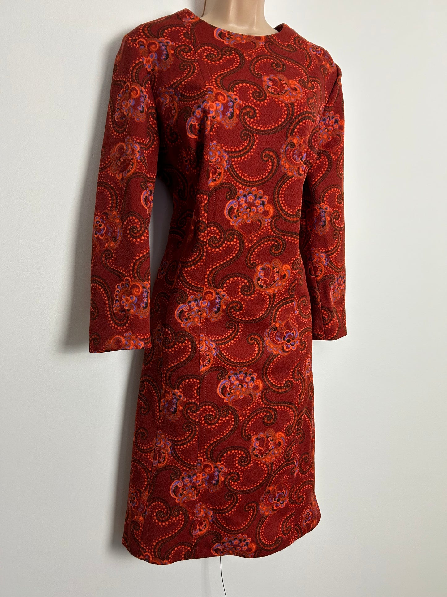 Vintage 1960s UK Size 16 Dark Orange Tones Nouveau Floral Print Long Sleeve Mod Shift Dress