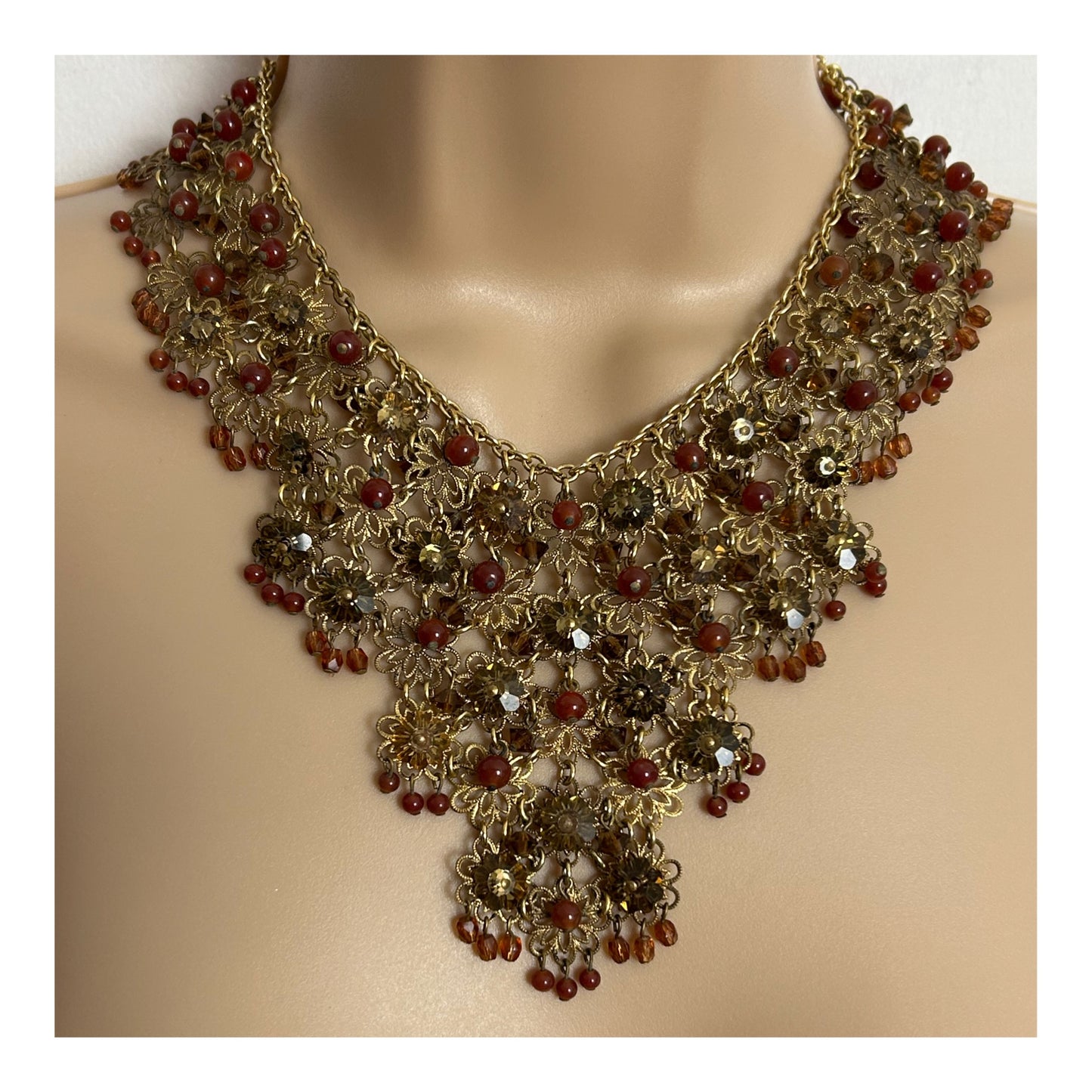 Vintage 1960s Exquisite Gold Tone Floral Lace Effect Glass Tone & Red Bead Statement Choker Necklace