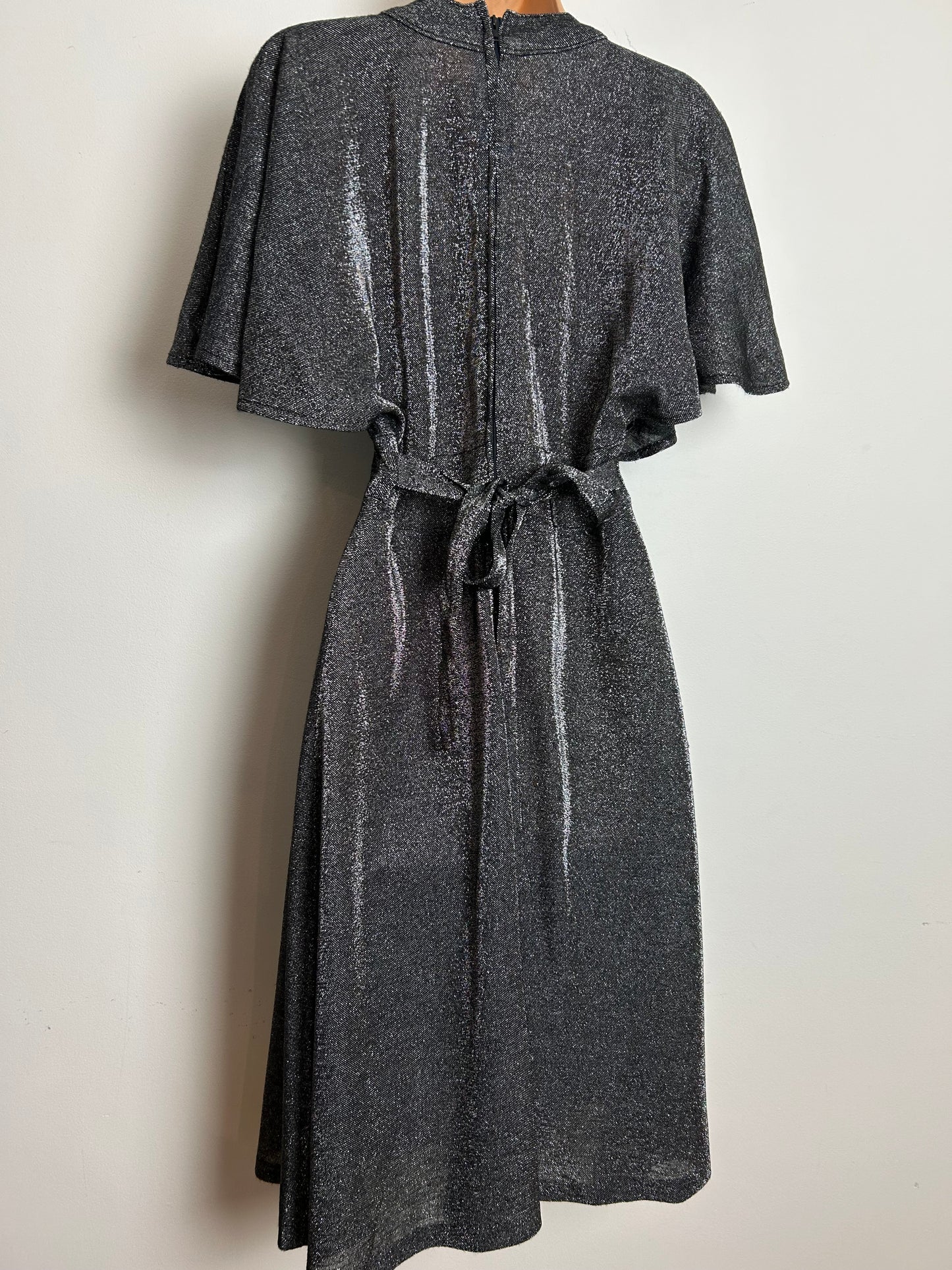 Vintage 1970s ARIES Size 10 Black & Silver Lurex Glittery Flutter Sleeve Tie Back Xmas Party Evening Dress