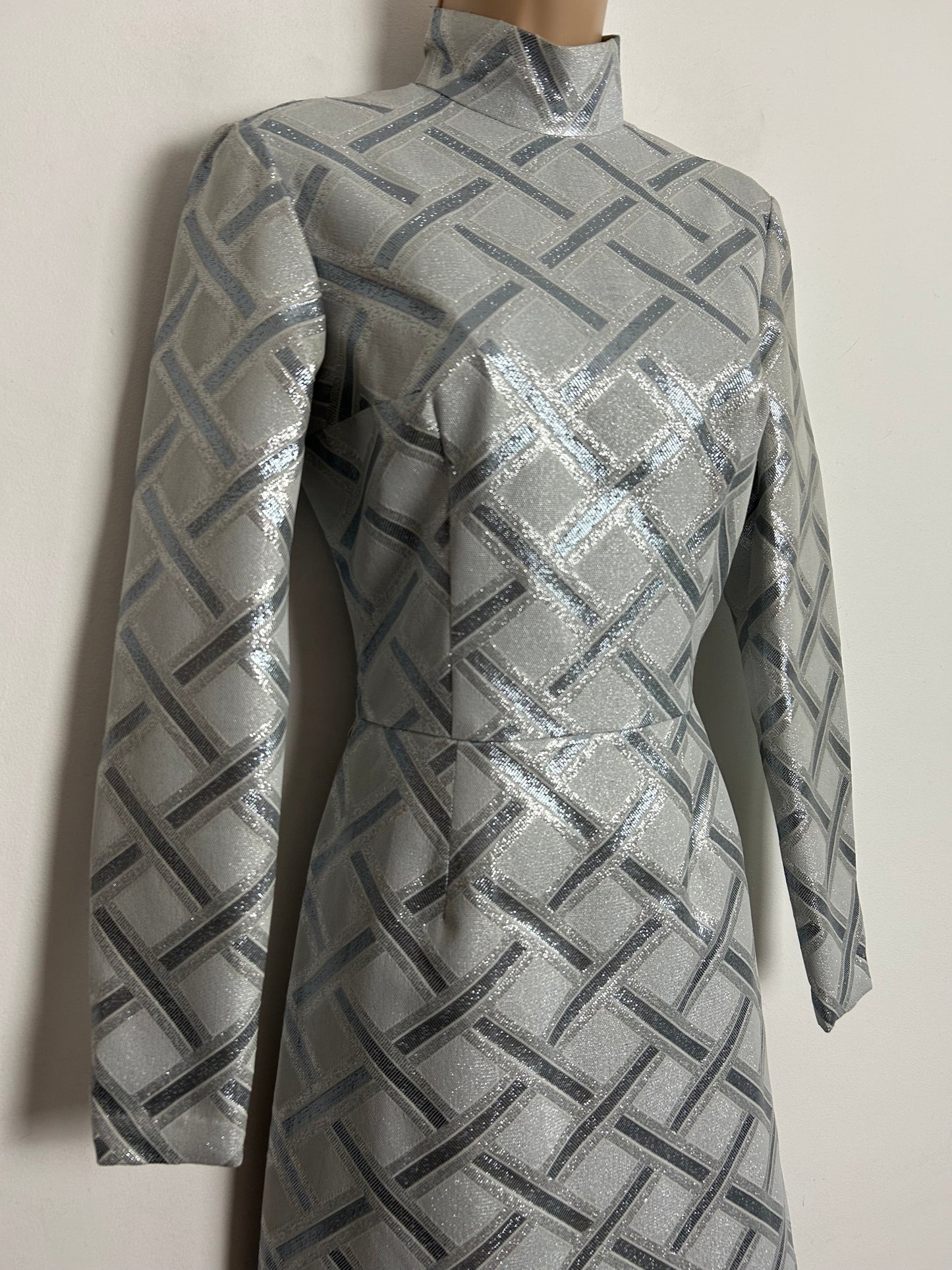 Vintage 1960s UK Size 8 Silver Metallic Glittery Lurex Brocade Long Sleeve Split Seams Occasion Maxi Dress