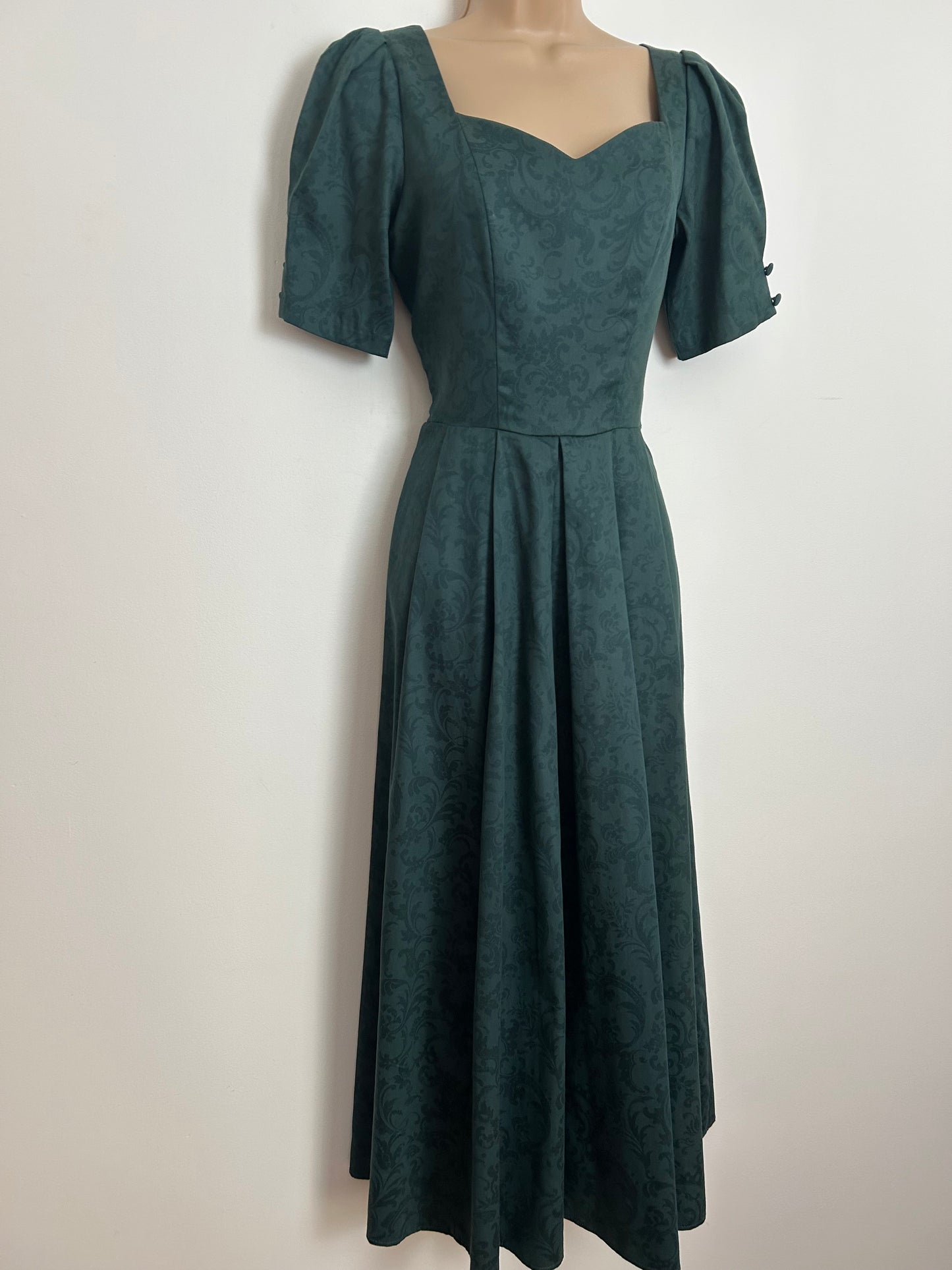 Vintage 1980s LAURA ASHLEY Size 6 (Size 10 On Label) Dark Green Damask Bow Back Dress