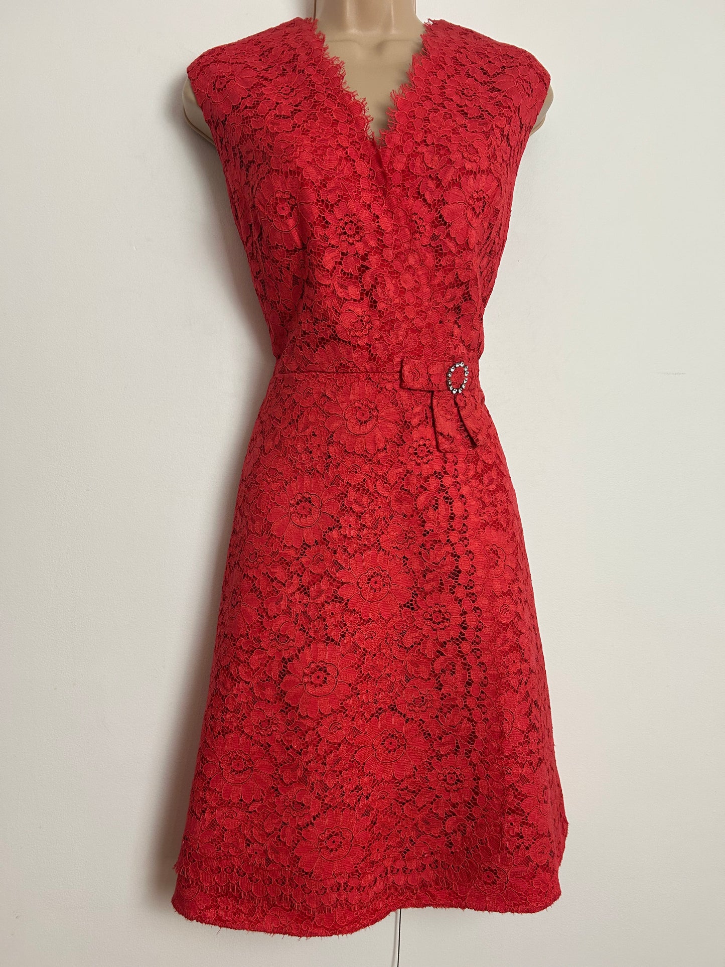 Vintage 1960s DUCHESSE MODELL Size 10 Burnt Orange Guipure Lace Mock Wrap Bow Detail Mod Occasion Dress
