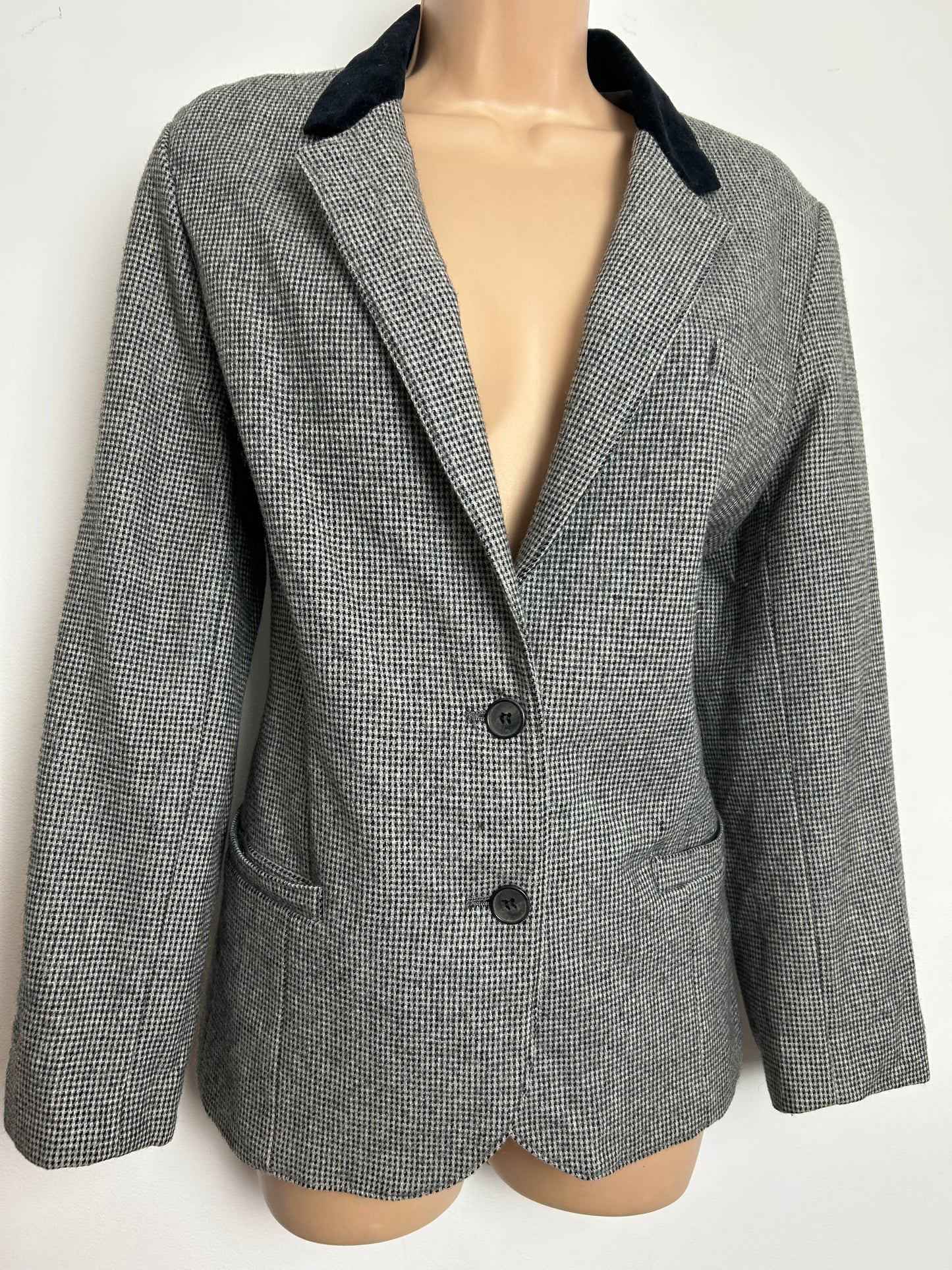 Vintage 1980s Size 14 Black & White Tweed Check Velvet Collar Wool Mix Blazer