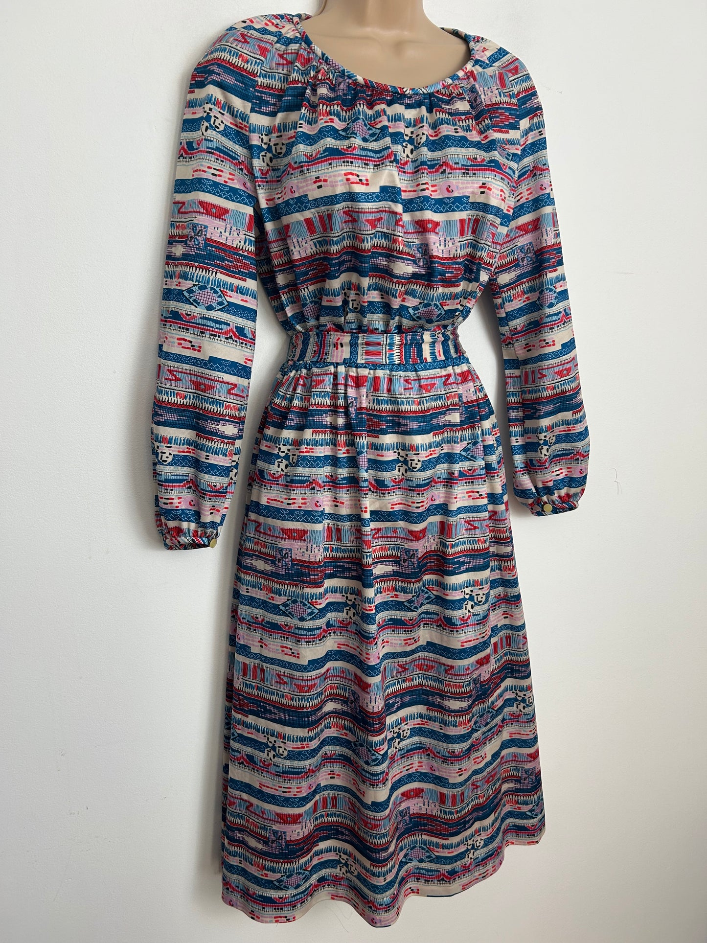 Vintage Late 1970s Size 12 Blue White Red & Pink Abstract Stripe Print Long Sleeve Belted Day Dress