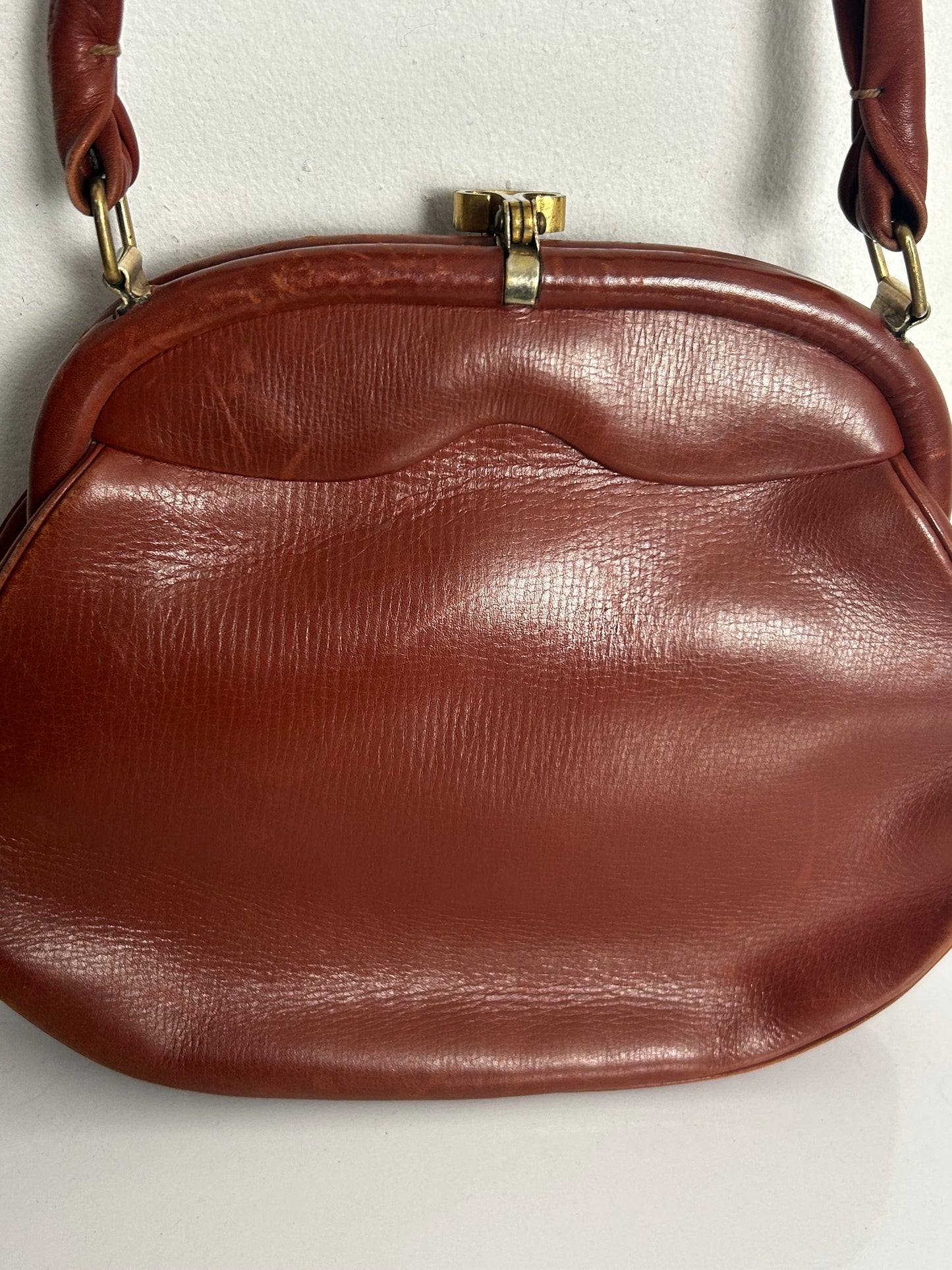 Vintage 50s 60s Chestnut Brown Leather Small Top Handle Handbag