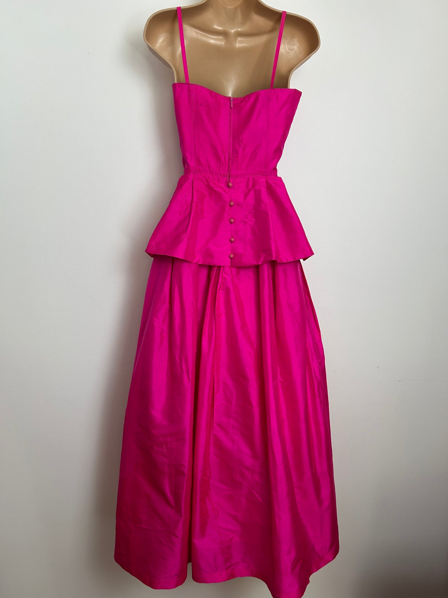 Vintage 1980s Size 6 Neon Hot Pink Sequin Detail 100% Silk Peplum Occasion Gown