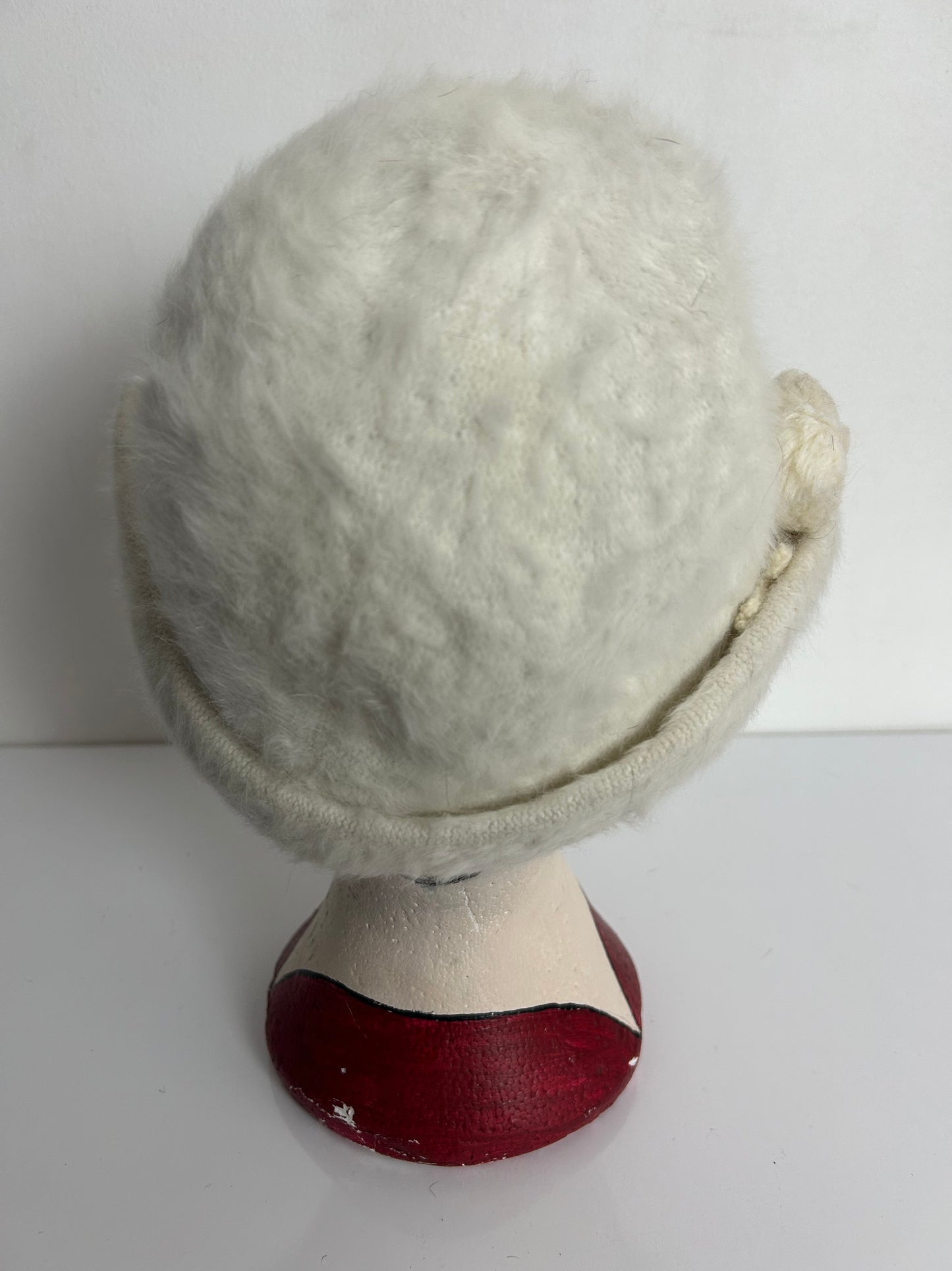 Vintage Cute Cream Angora Mix Bobble Detail Hat