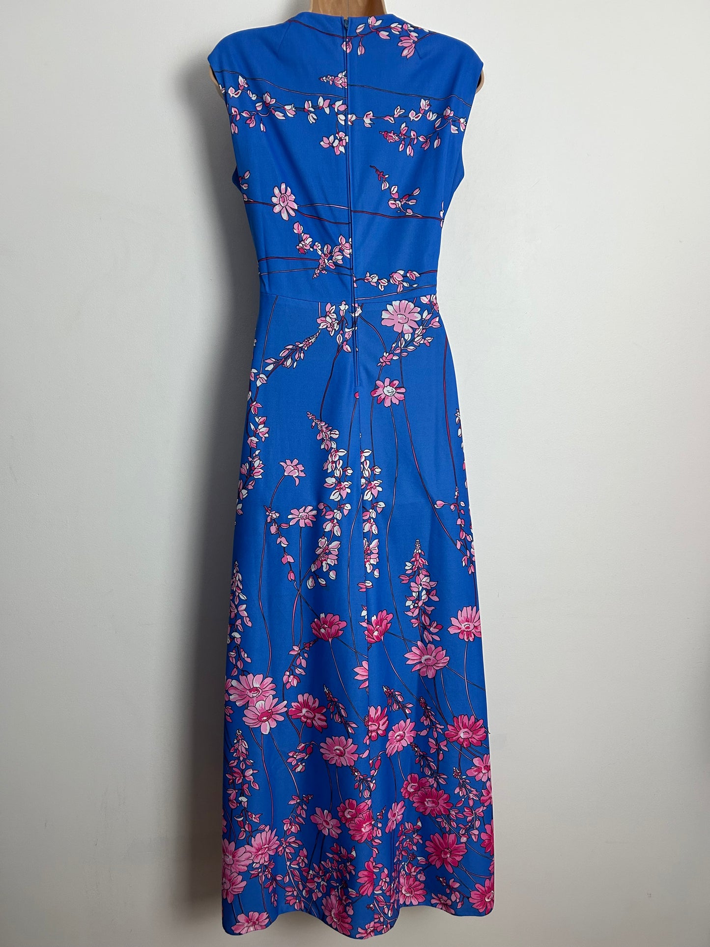 Vintage 1970s UK Size 12 Pretty Blue & Pink Tones Floral Print Sleeveless Maxi Dress