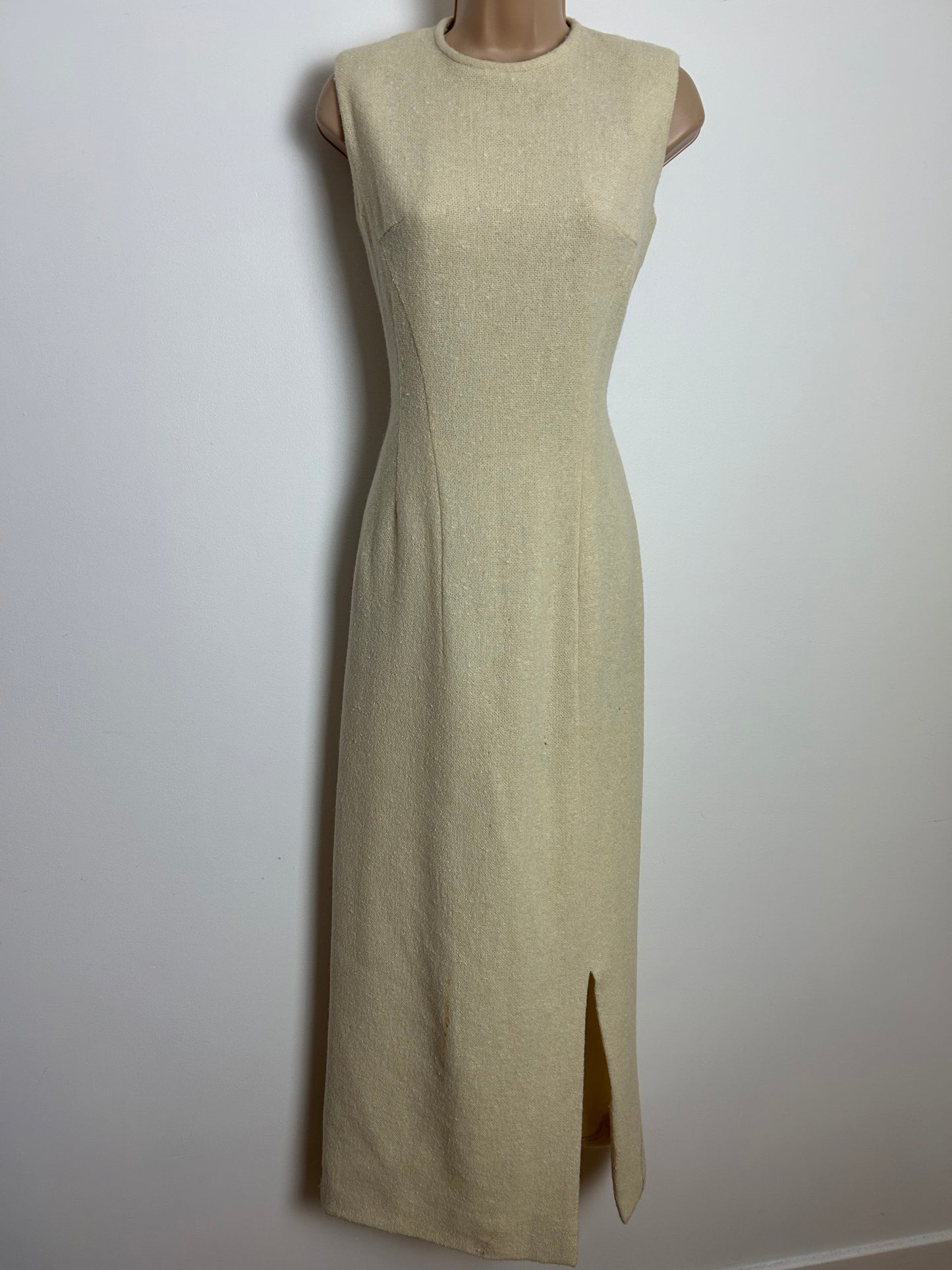 Vintage 1960s Size 8 Cream Wool Sleeveless Column Style Split Front Maxi Dress