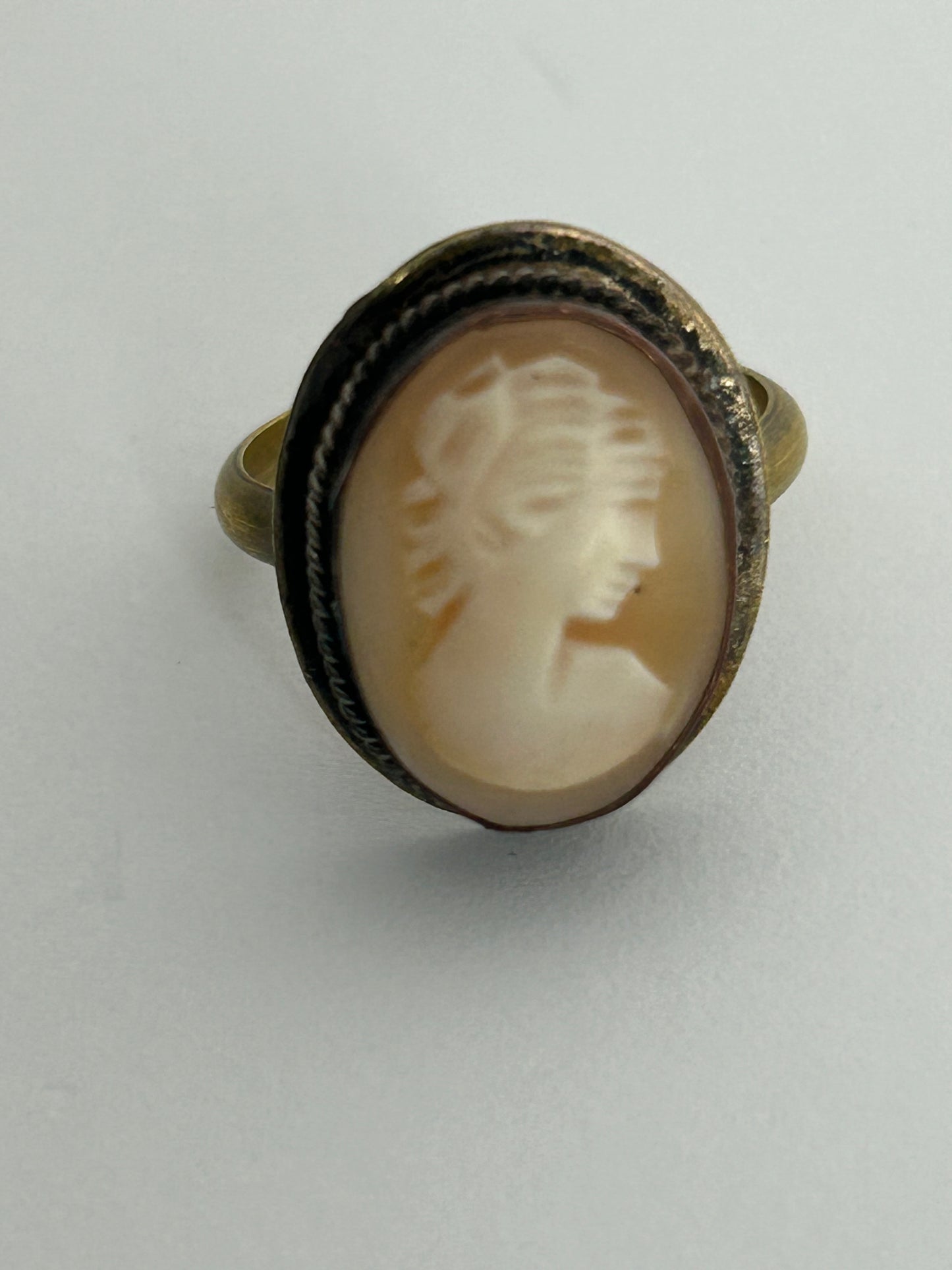 Antique Victorian Pinchbeck Real Shell Cameo Ring Size O
