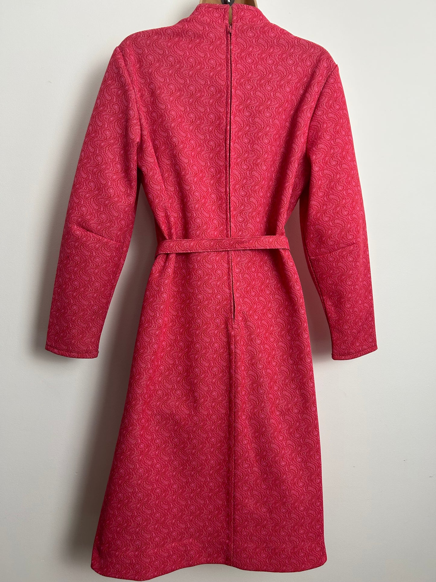 Vintage Late 1960s ST MICHAEL Size 14 Dark Pink Crimplene Paisley Pattern Belted Mod Day Dress