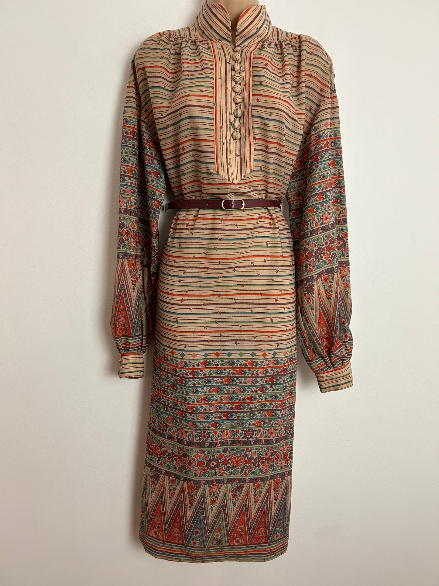 Vintage 1970s SUSAN SMALL UK Size 14 Oversize Beige Orange & Plum Stripe Belted Long Sleeve Smock Or Belted Dress