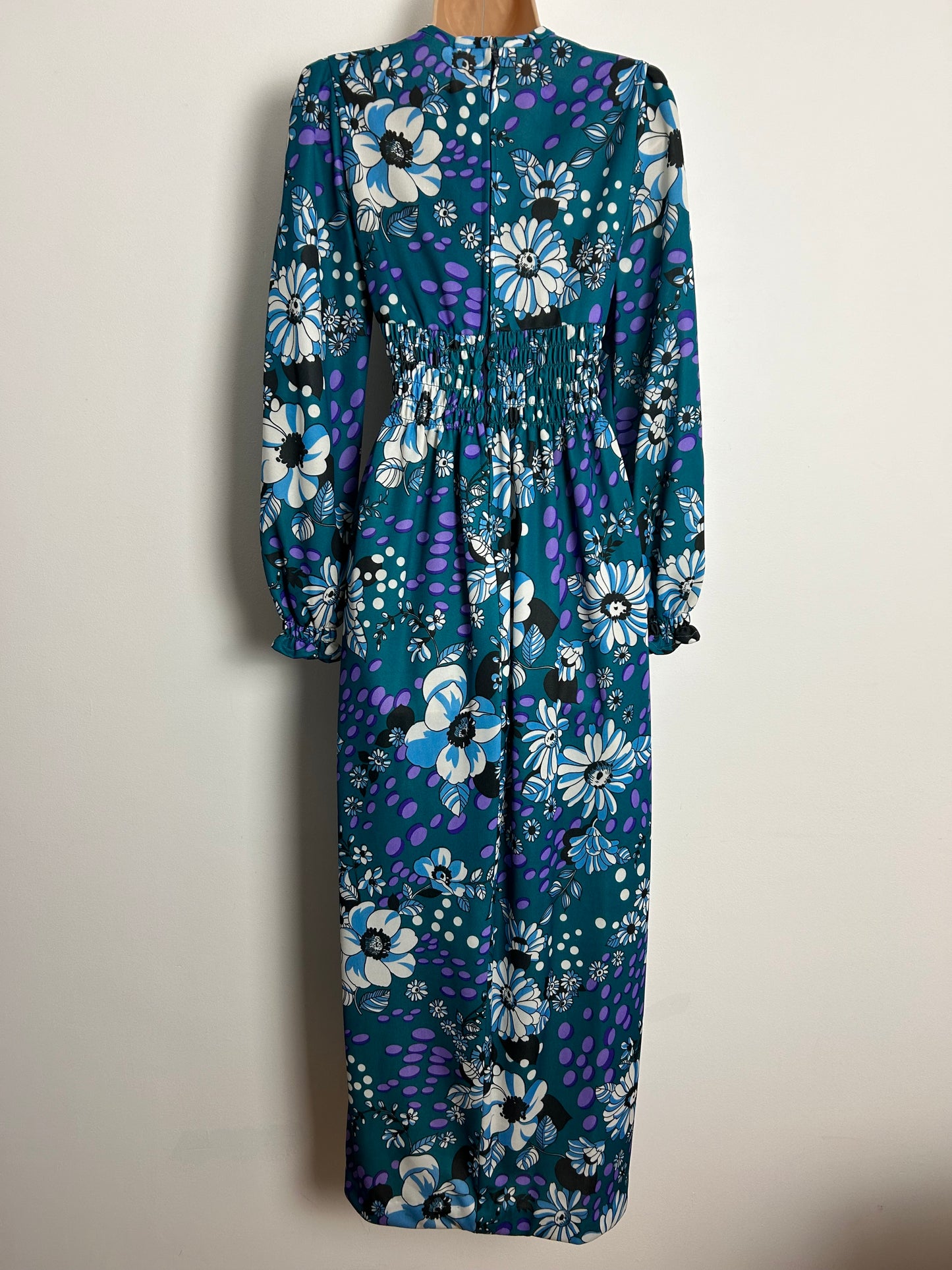 Vintage 1970s C&A UK Size 8-10 Teal Purple White & Blue Floral & Spot Print Long Sleeve Shirred Waist Maxi Dress