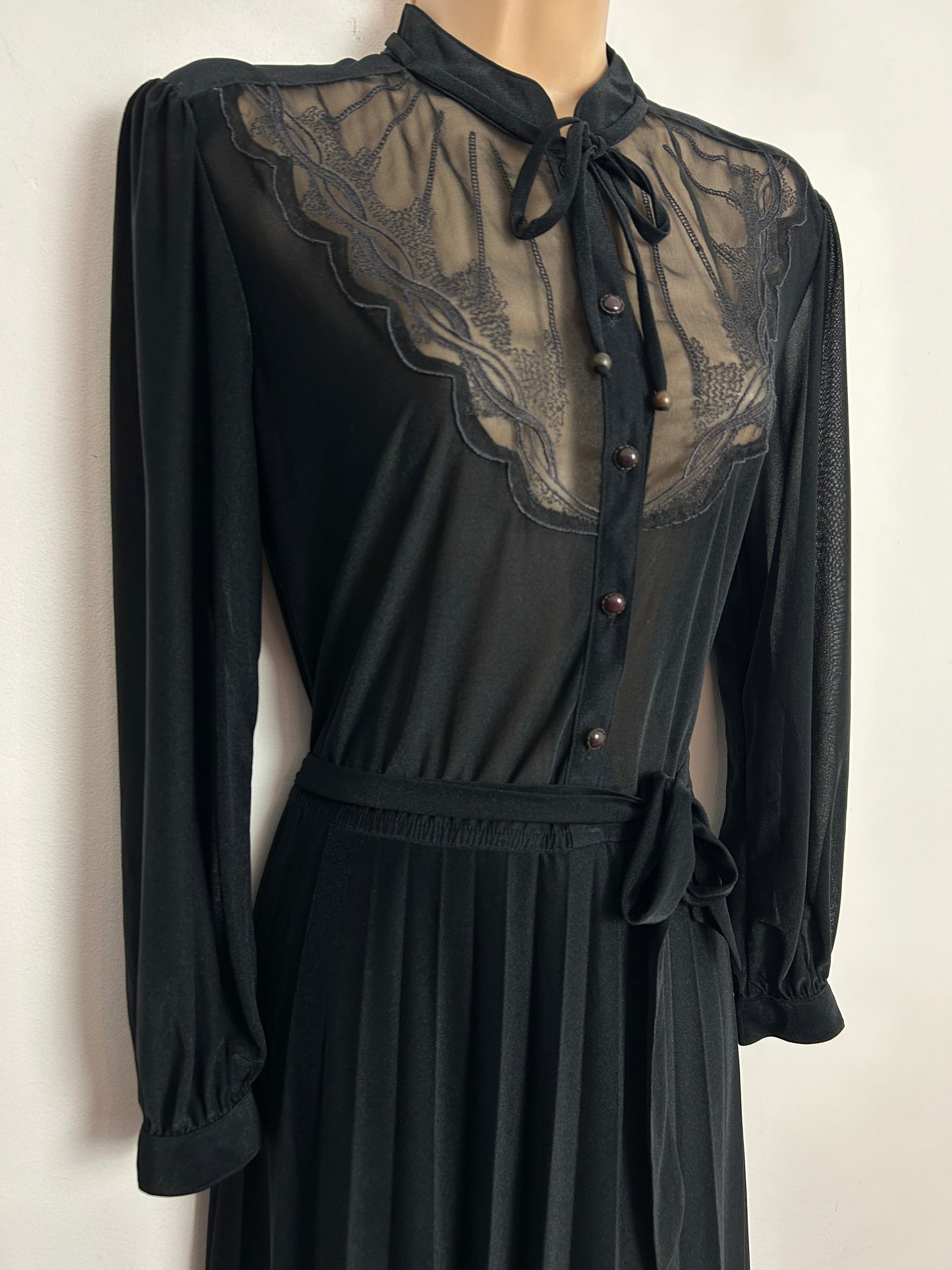 Vintage 1980s GARBO UK Size 12-14 Black Embroidered Semi Sheer Applique Detail Belted Pleated Day Dress