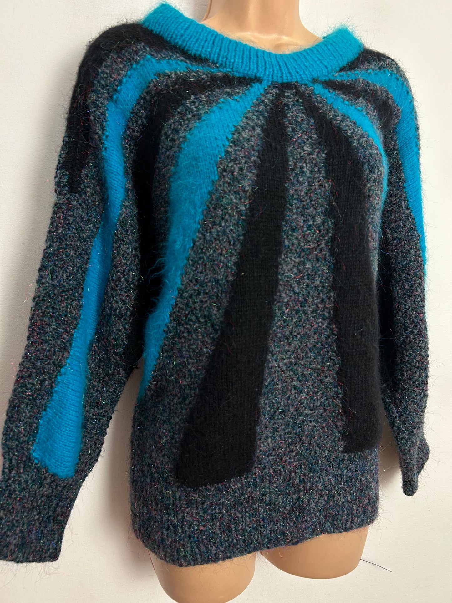 Vintage 1980s One Size Up To 16 Grey Black & Dark Turquoise Sun Ray Pattern Mohair Mix Jumper