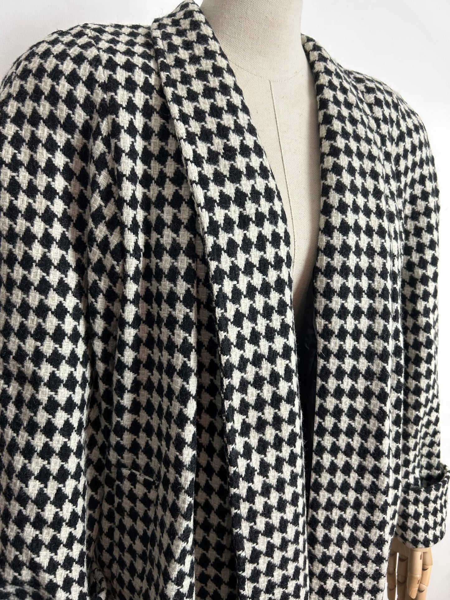 Vintage 1980s MICHELLE STUART UK Size 14-16 Black & Off White Diamond Check Open Fronted Wool Coat