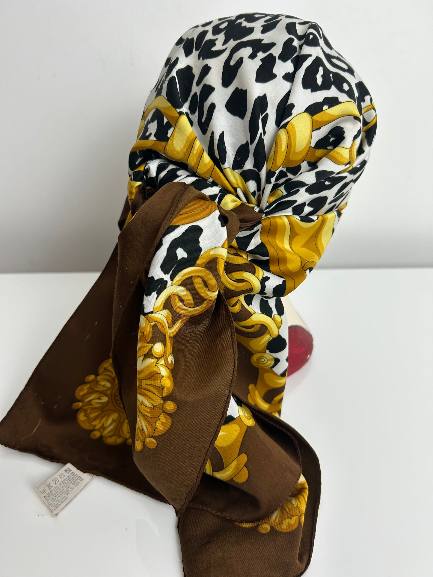 Vintage Made In Italy Brown Black White & Gold Leopard Animal & Chain Print Scarf 88cm x 90cm